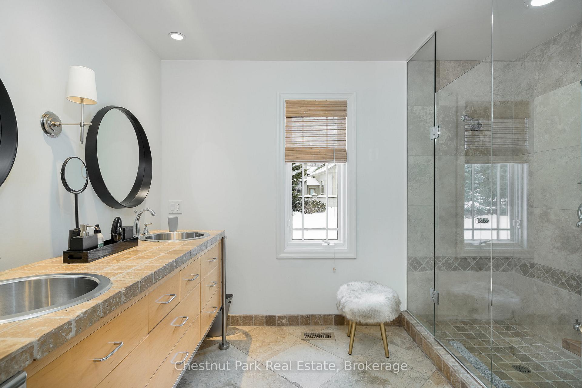 Photo 26 of 135 Augusta Crescent, Blue Mountains — HOMEH