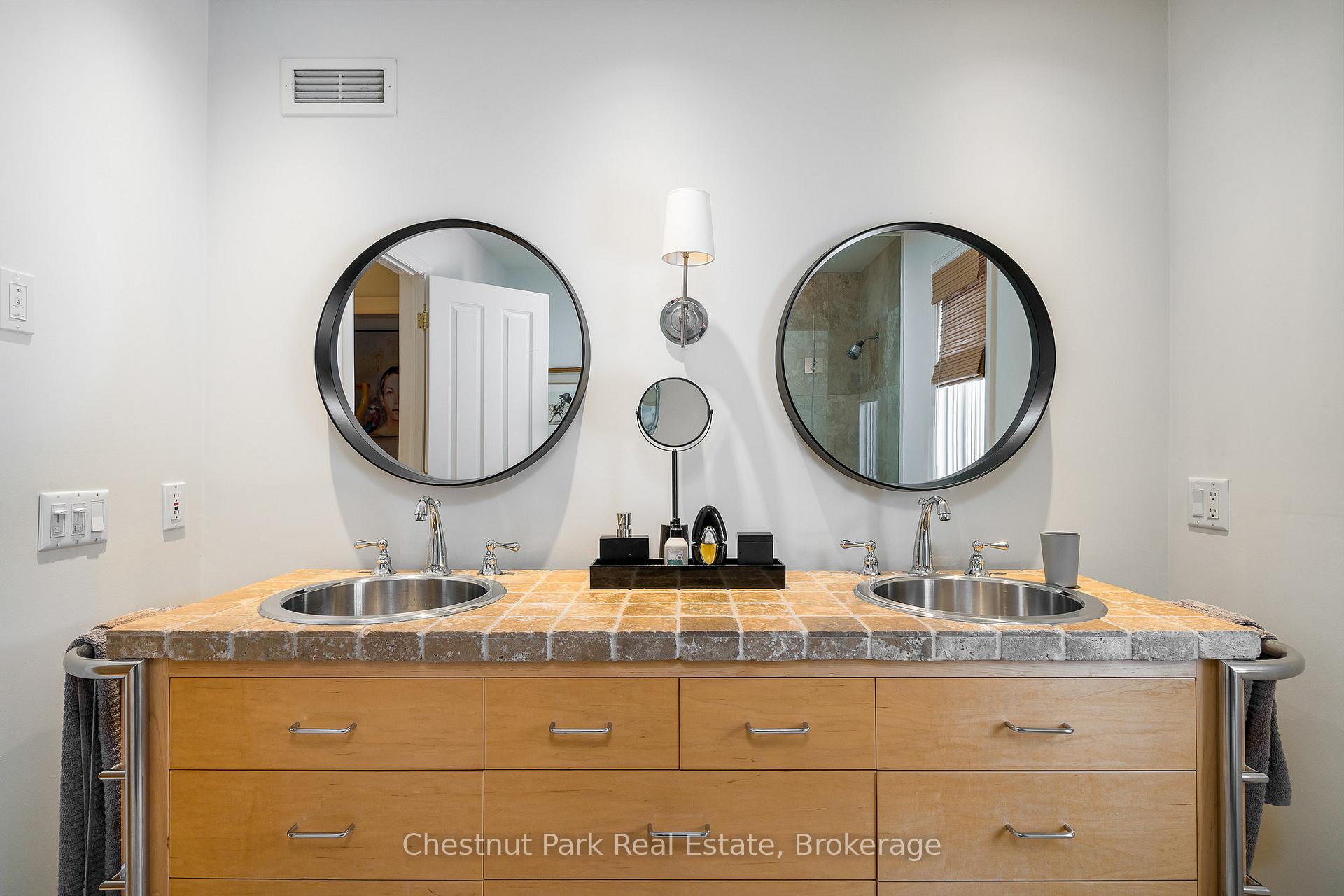 Photo 28 of 135 Augusta Crescent, Blue Mountains — HOMEH