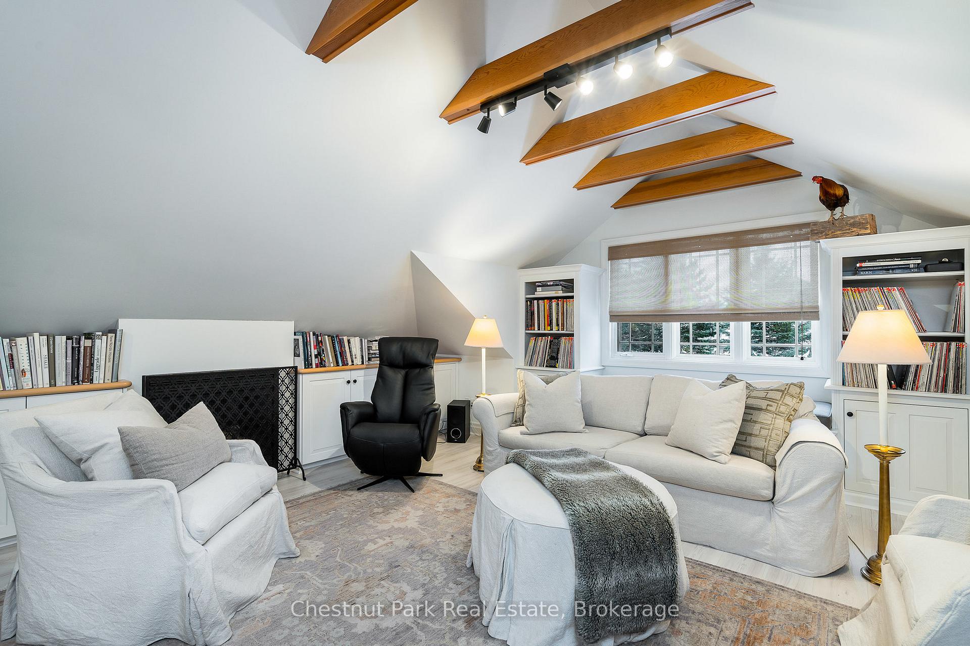 Photo 35 of 135 Augusta Crescent, Blue Mountains — HOMEH