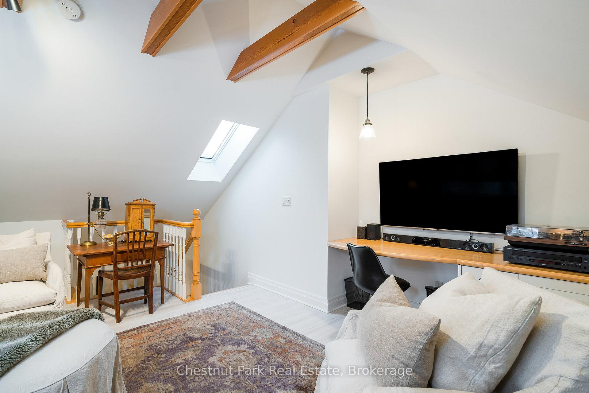 Photo 40 of 135 Augusta Crescent, Blue Mountains — HOMEH