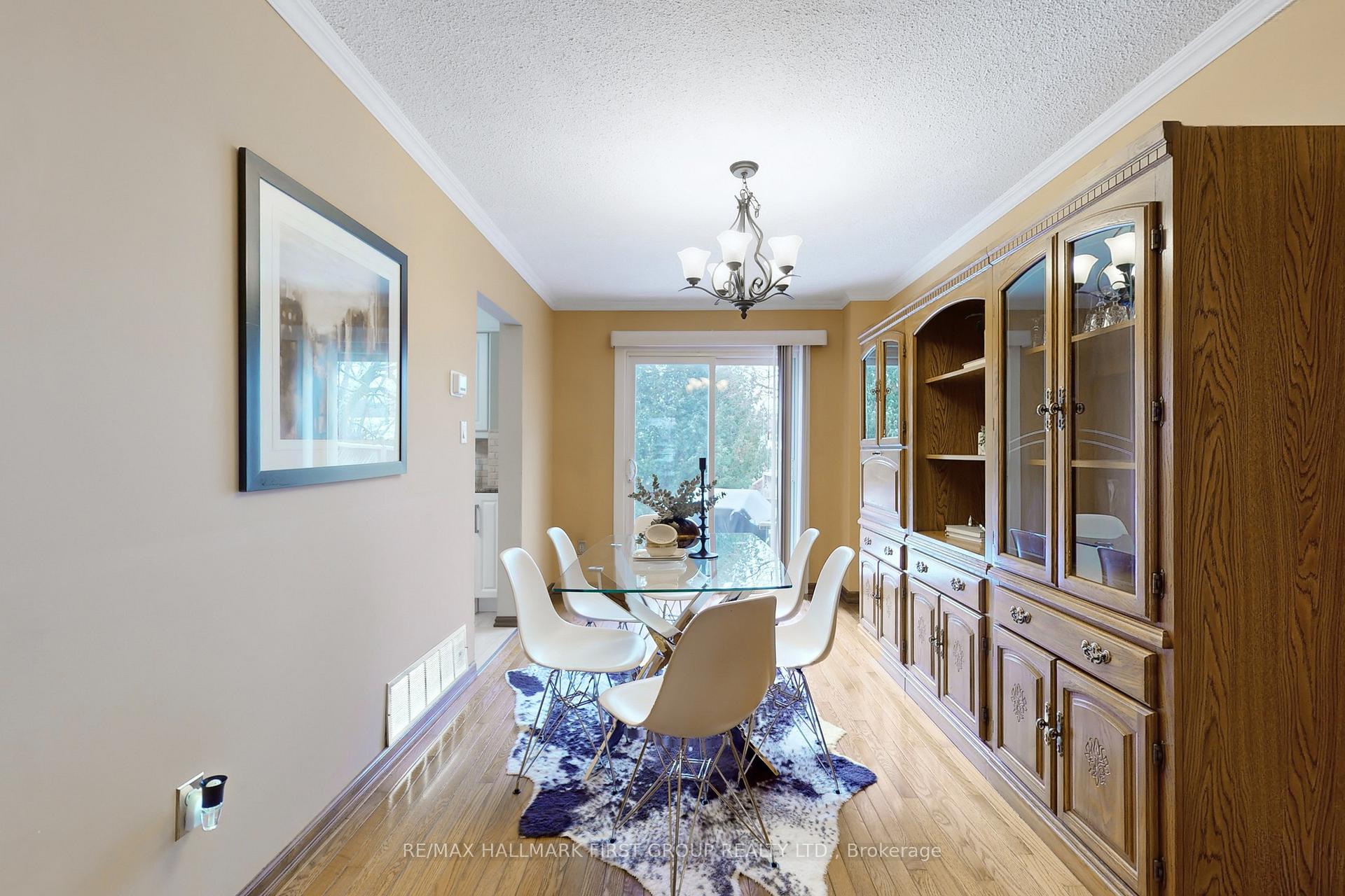 Photo 9 of 552 Lancelot Crescent, Oshawa, Eastdale — HOMEH