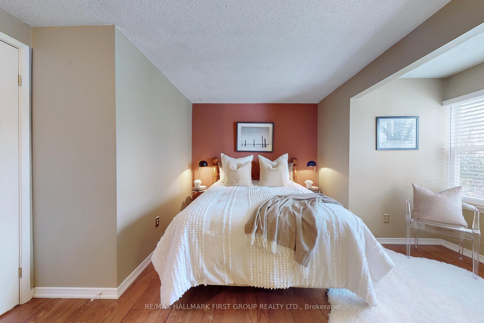 Photo 23 of 552 Lancelot Crescent, Oshawa, Eastdale — HOMEH
