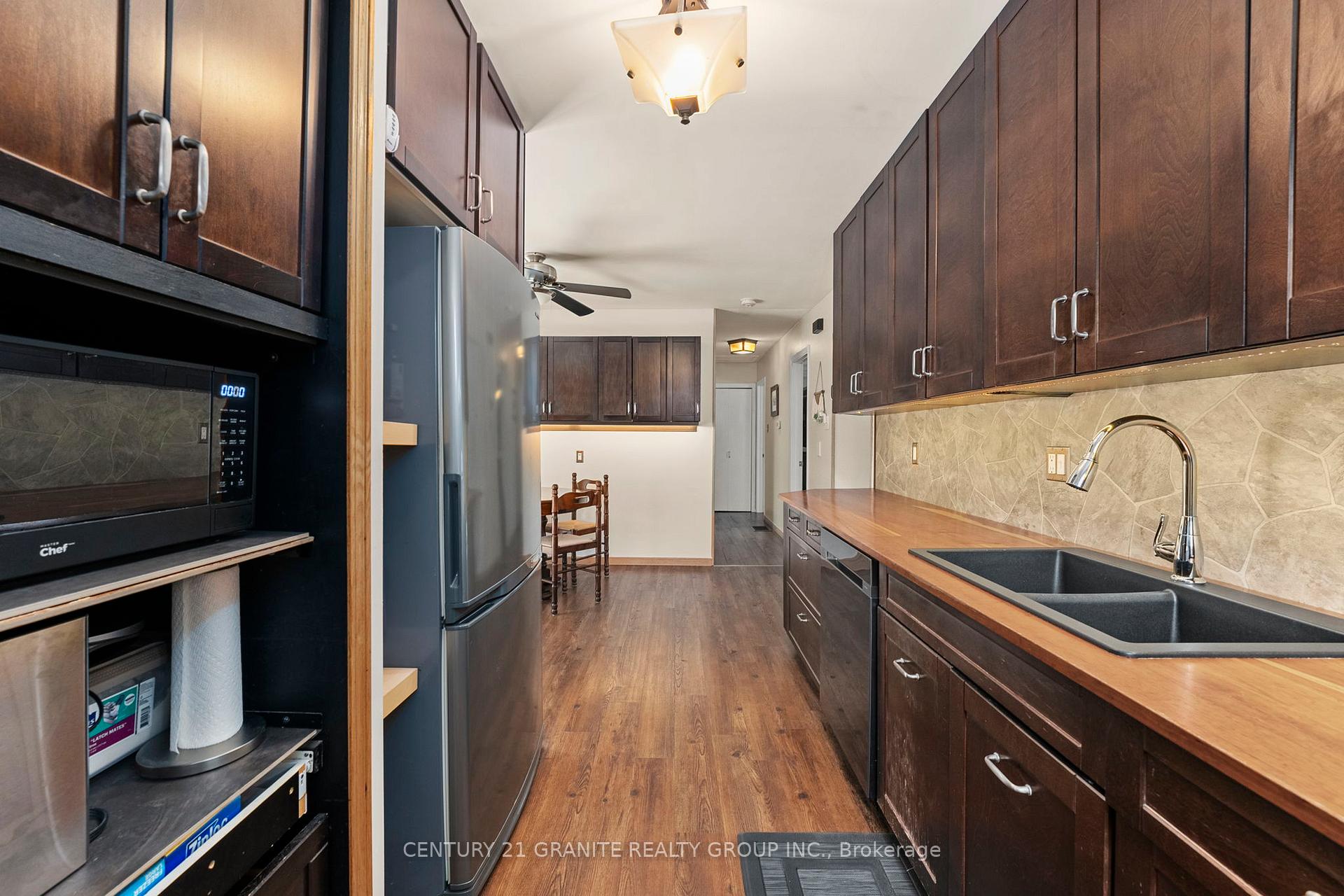 Photo 11 of 1767 Redwood Drive, Peterborough, Monaghan Ward 2 — HOMEH