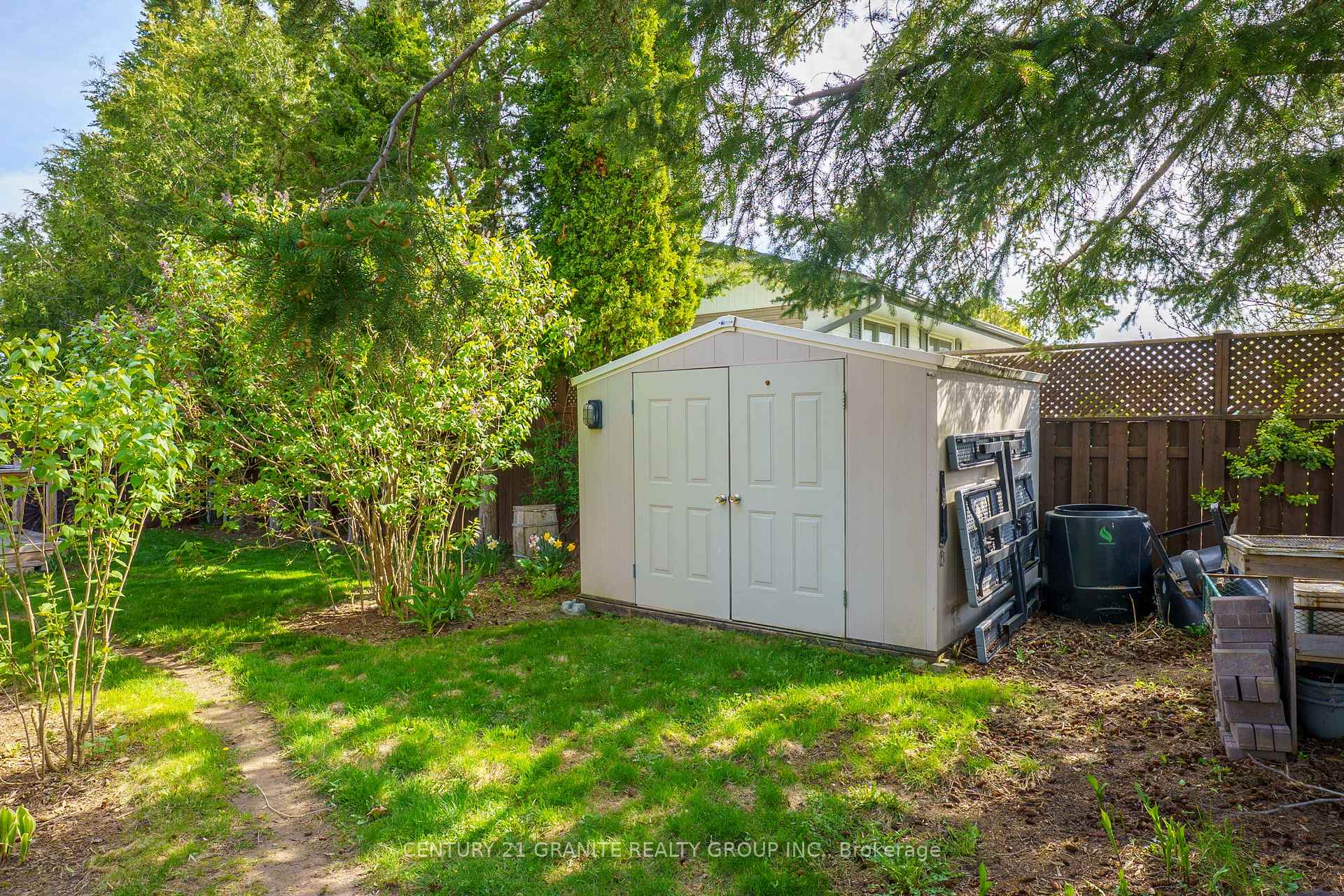 Photo 45 of 1767 Redwood Drive, Peterborough, Monaghan Ward 2 — HOMEH