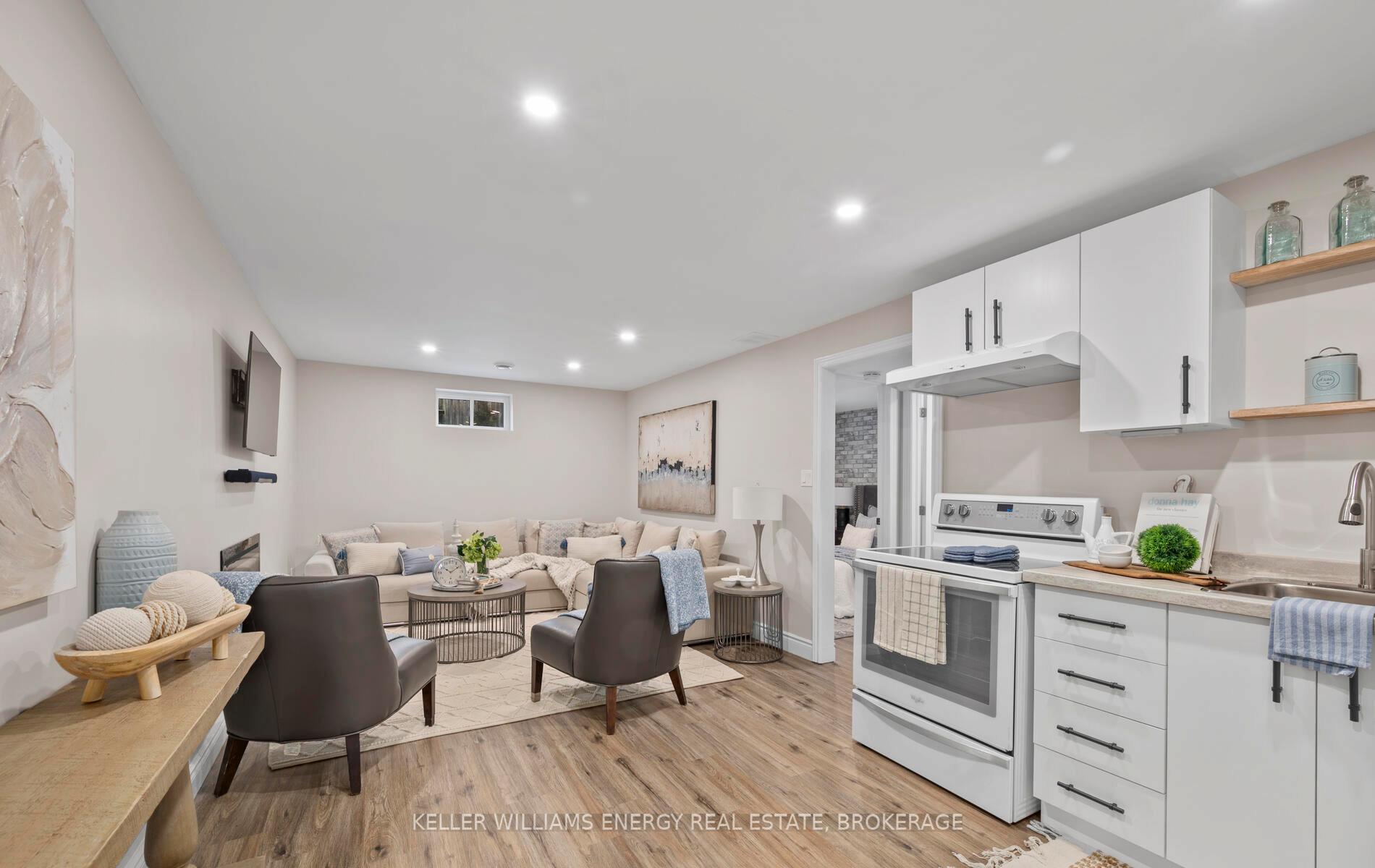 Photo 22 of 222 Overbank Drive, Oshawa, McLaughlin — HOMEH