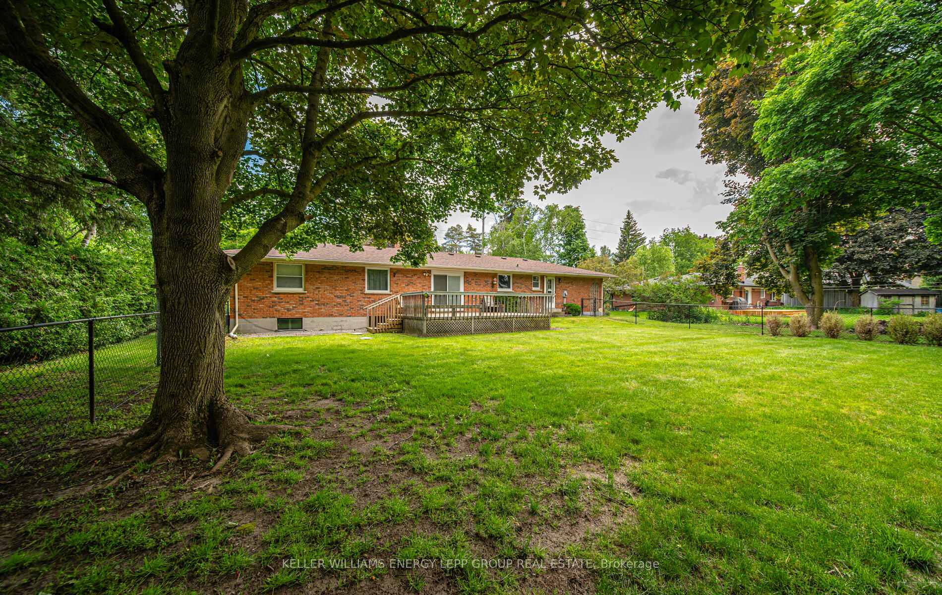 Photo 7 of 336 Conlin Road E, Oshawa, Kedron — HOMEH