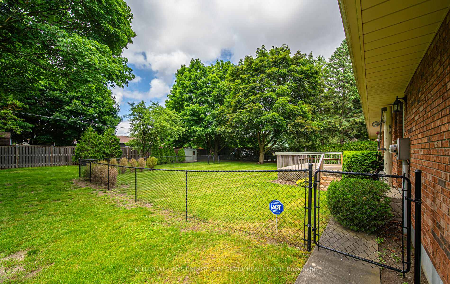 Photo 13 of 336 Conlin Road E, Oshawa, Kedron — HOMEH