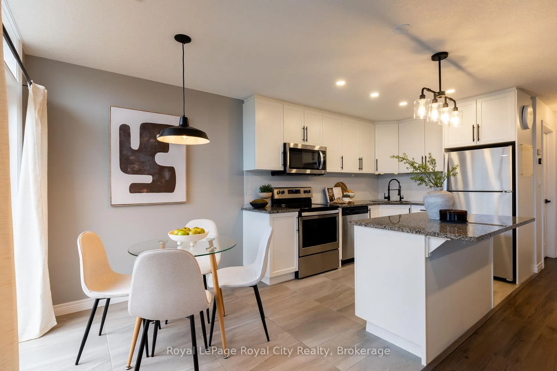 Photo 8 of Unit 316, 333 Gosling Gardens, Guelph, Clairfields/Hanlon Business Park — HOMEH