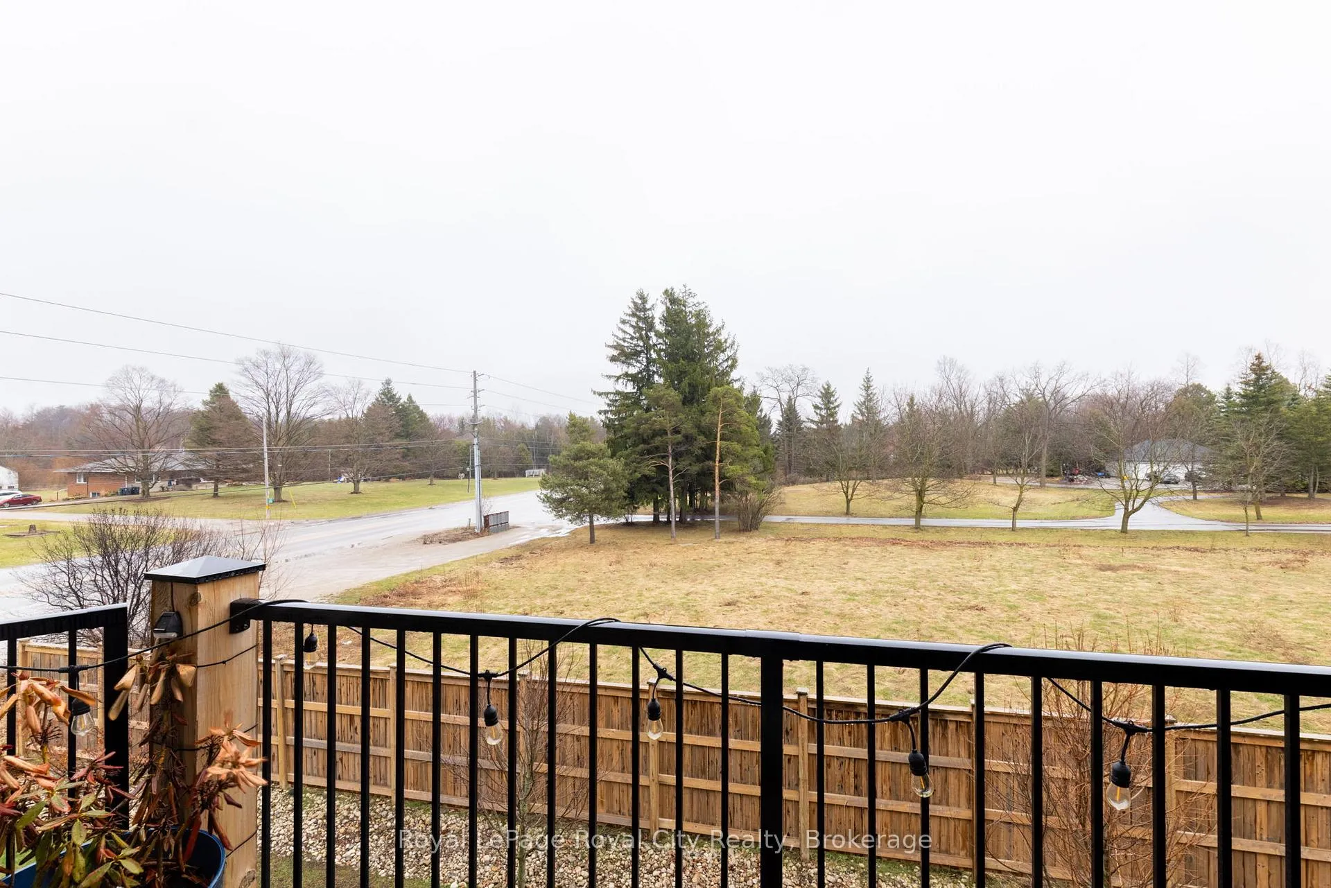 Photo 14 of Unit 316, 333 Gosling Gardens, Guelph, Clairfields/Hanlon Business Park — HOMEH