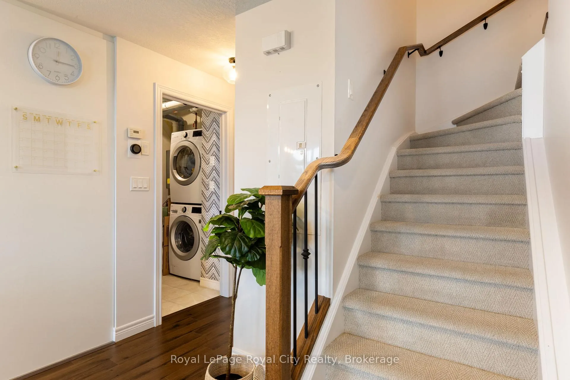 Photo 16 of Unit 316, 333 Gosling Gardens, Guelph, Clairfields/Hanlon Business Park — HOMEH