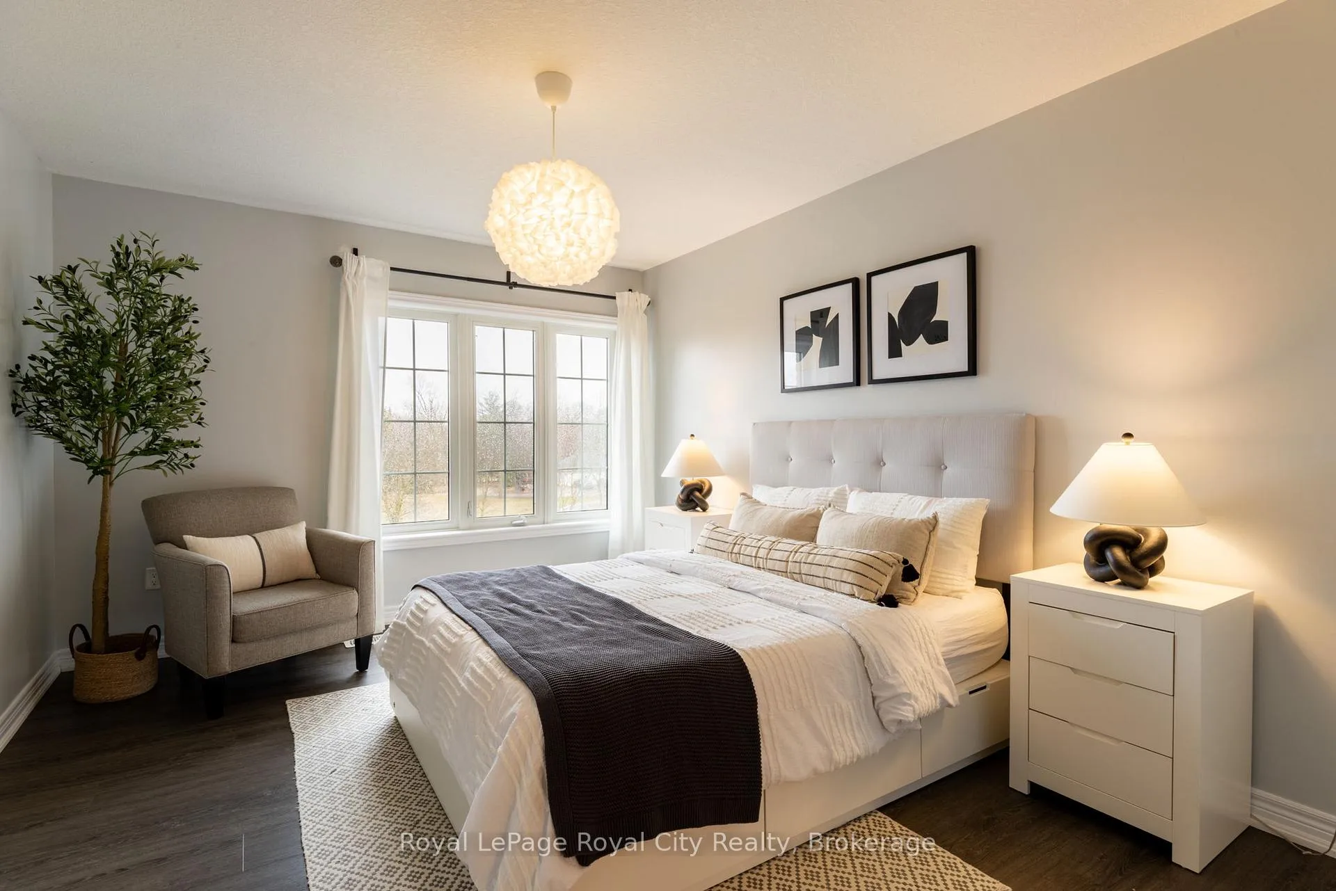 Photo 17 of Unit 316, 333 Gosling Gardens, Guelph, Clairfields/Hanlon Business Park — HOMEH