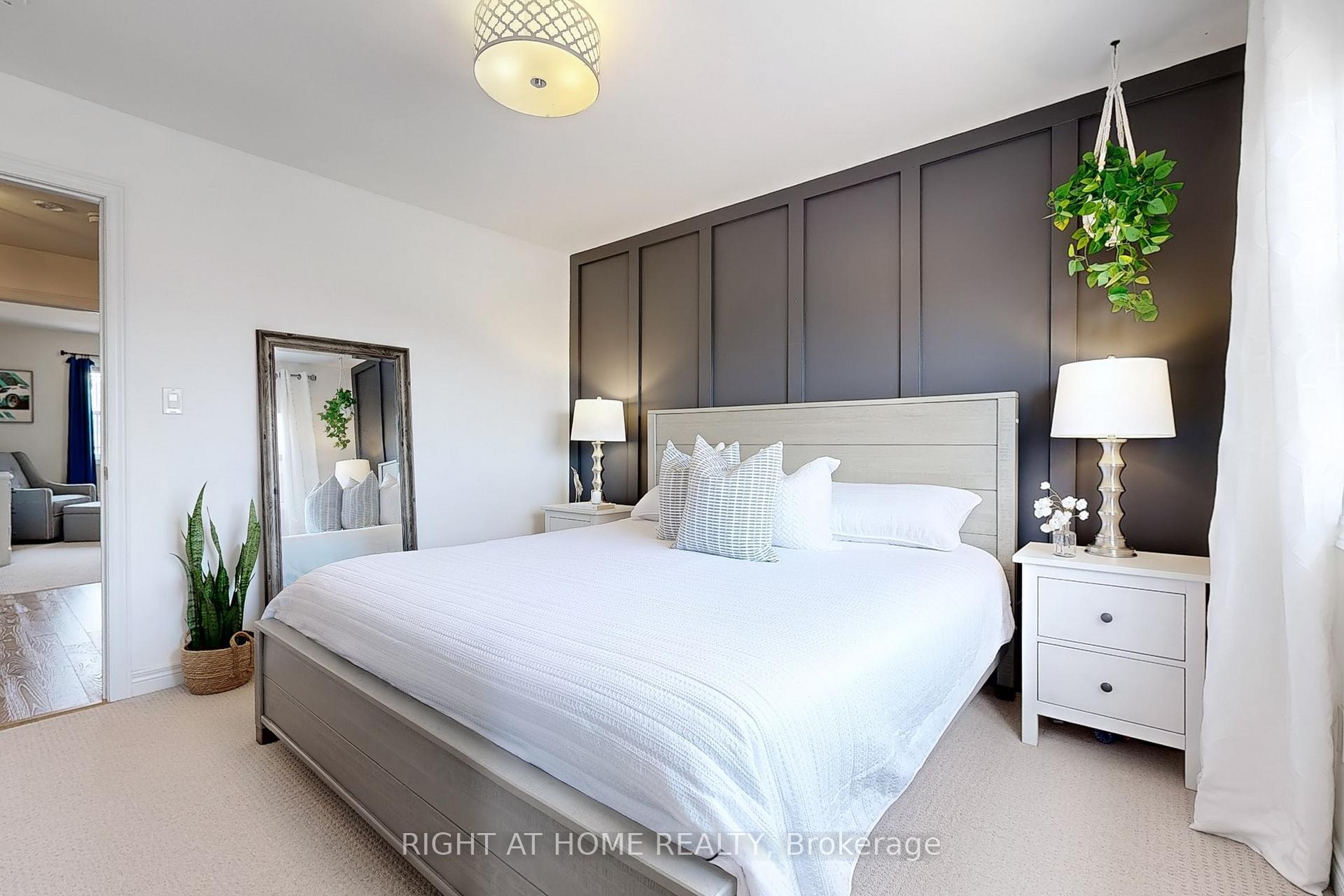 Photo 21 of 909 Broadway Boulevard, Peterborough, Northcrest Ward 5 — HOMEH