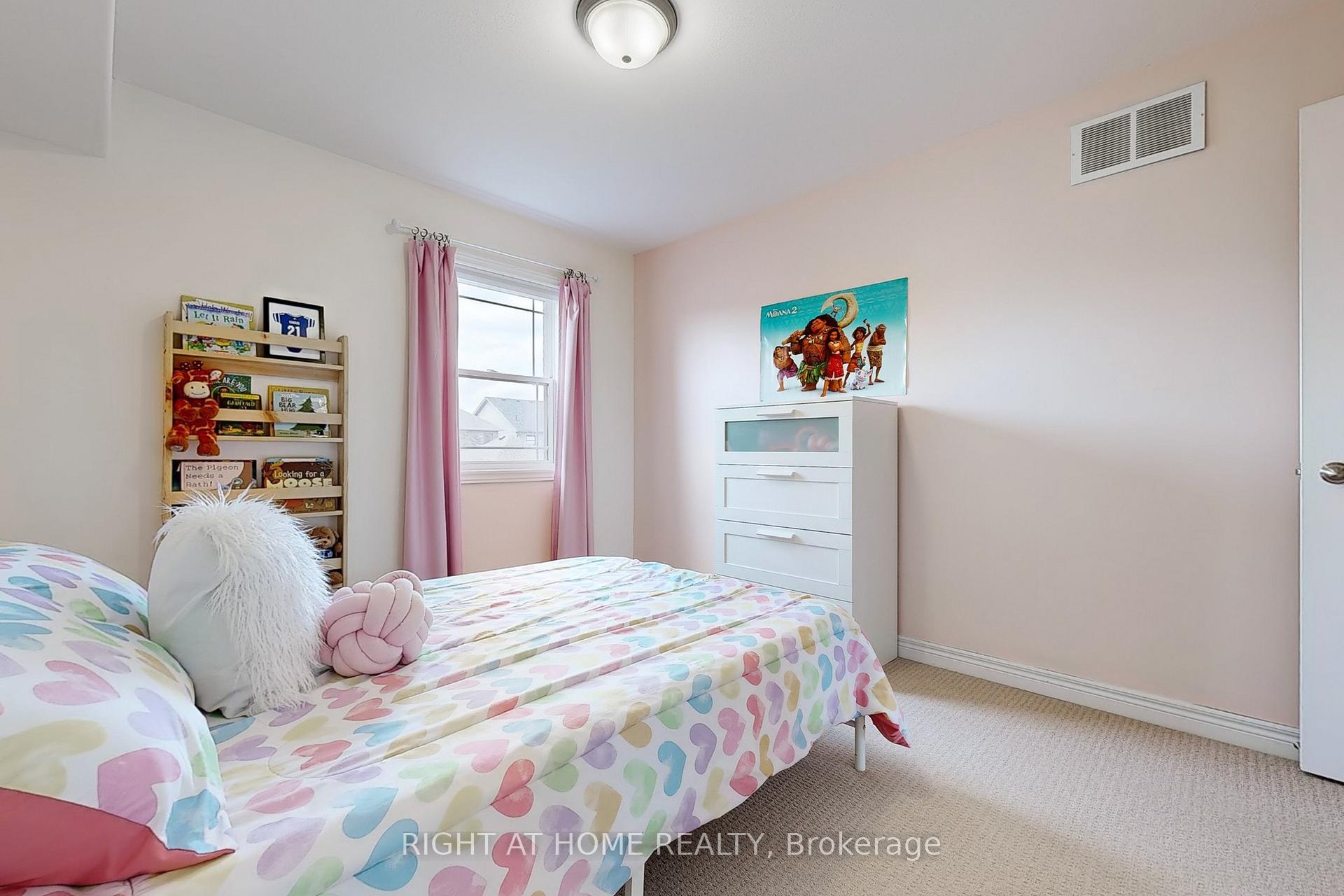 Photo 26 of 909 Broadway Boulevard, Peterborough, Northcrest Ward 5 — HOMEH