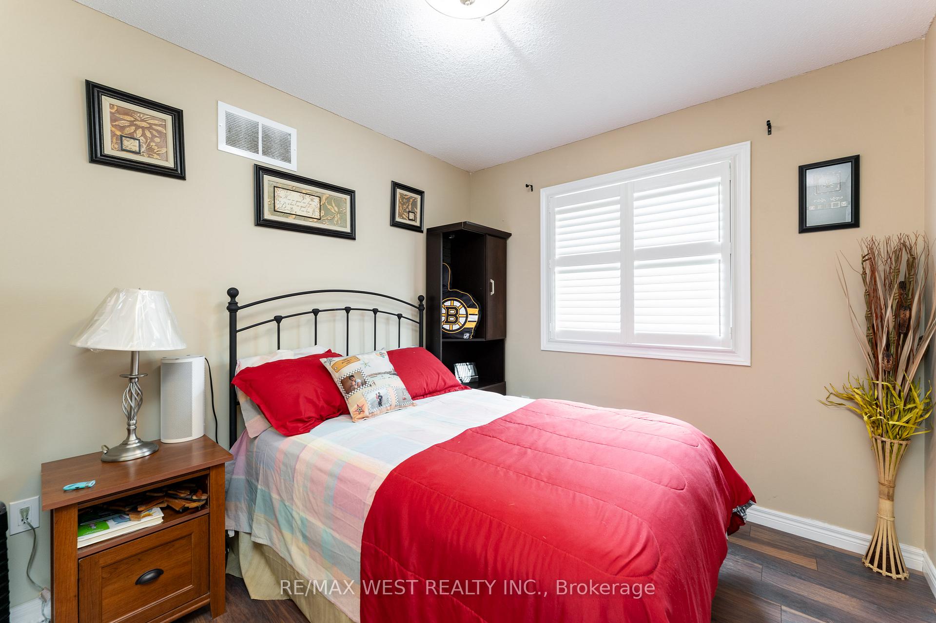 Photo 30 of 38 Napiermews Drive, Ajax, Northwest Ajax — HOMEH