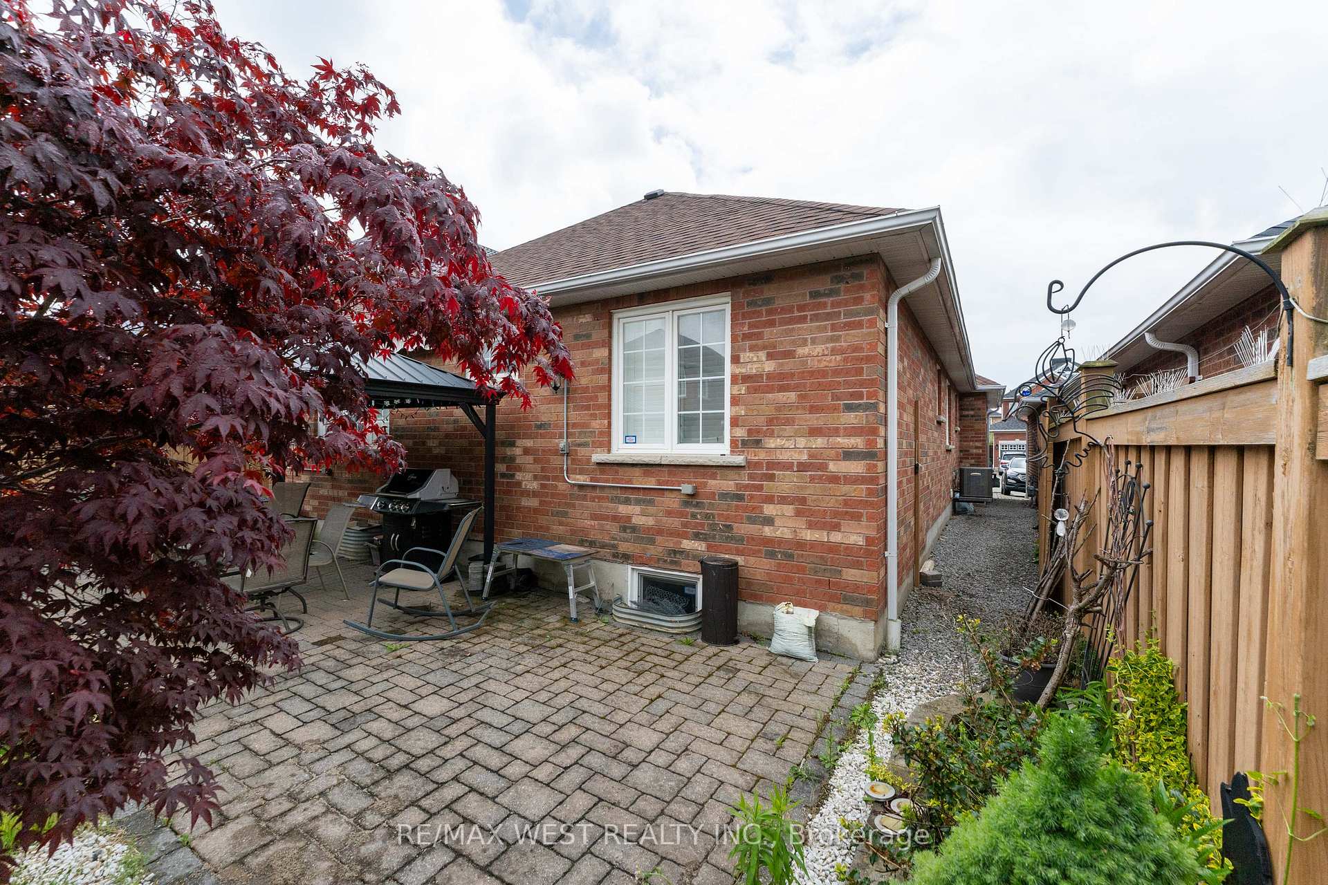 Photo 43 of 38 Napiermews Drive, Ajax, Northwest Ajax — HOMEH