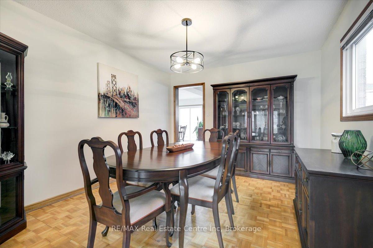 Photo 8 of 15 Glitter Road, Vaughan, East Woodbridge — HOMEH
