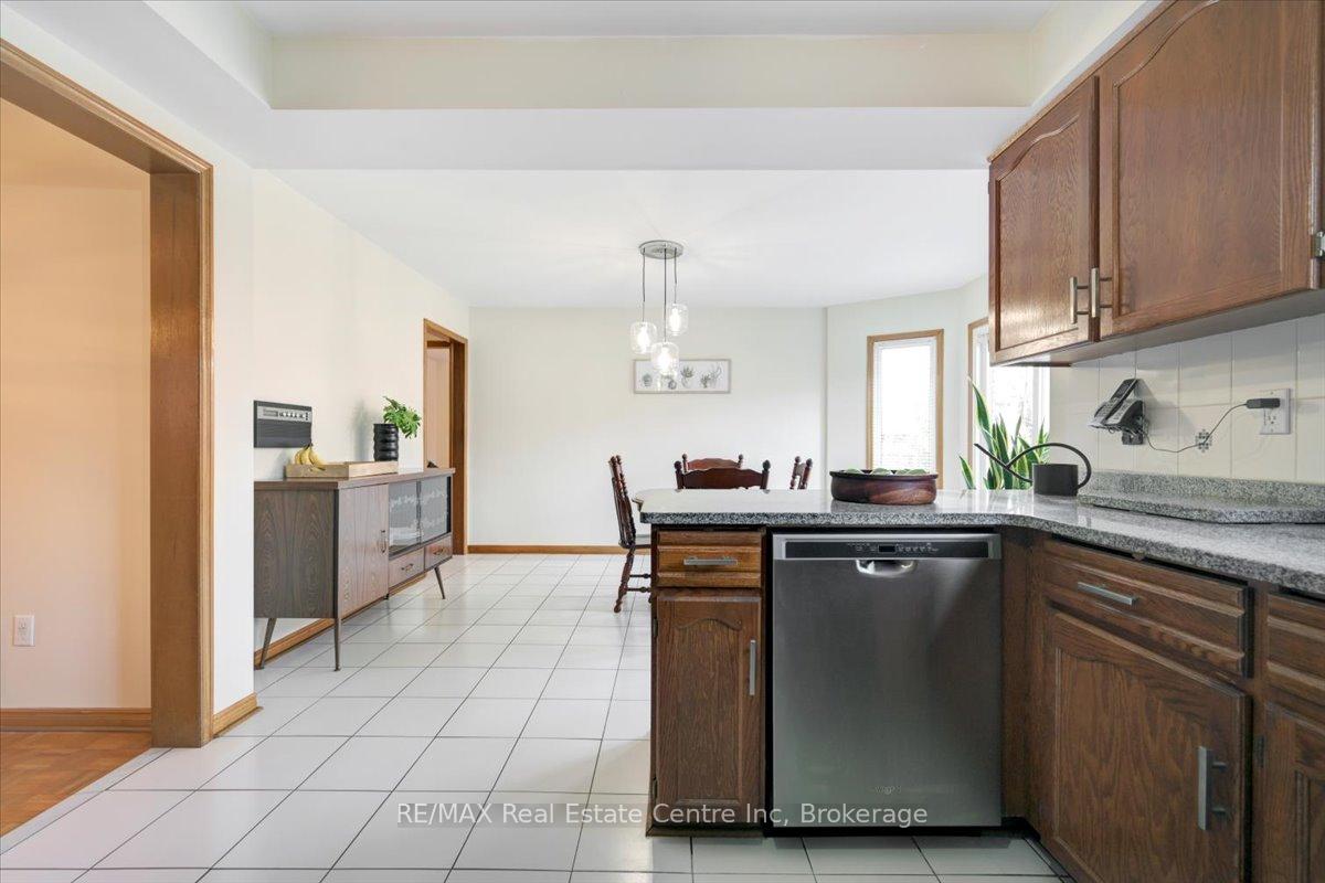 Photo 15 of 15 Glitter Road, Vaughan, East Woodbridge — HOMEH