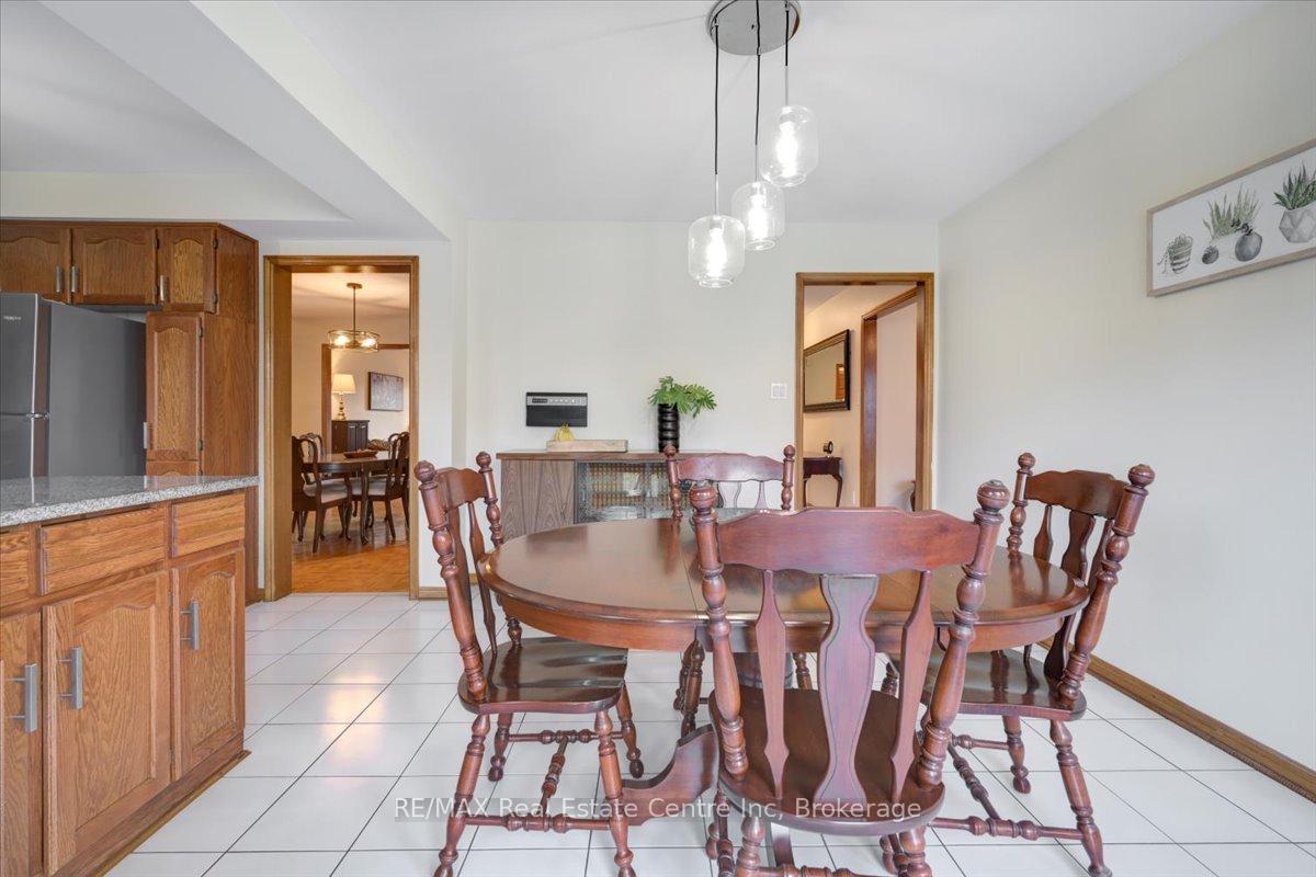 Photo 18 of 15 Glitter Road, Vaughan, East Woodbridge — HOMEH