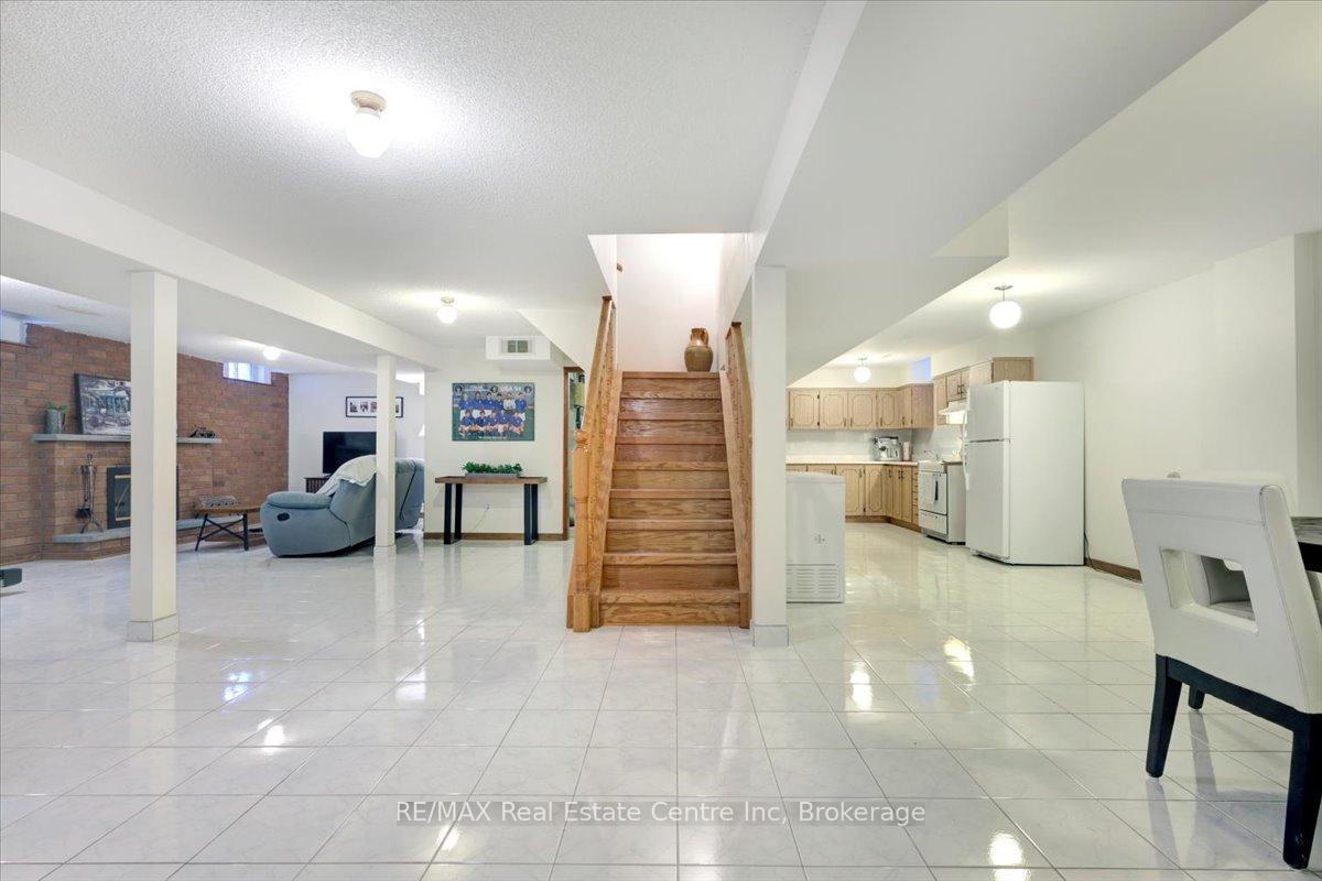 Photo 50 of 15 Glitter Road, Vaughan, East Woodbridge — HOMEH