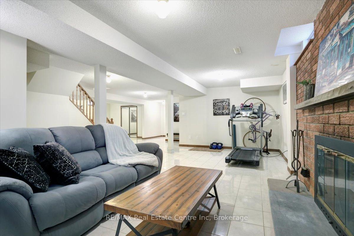 Photo 54 of 15 Glitter Road, Vaughan, East Woodbridge — HOMEH