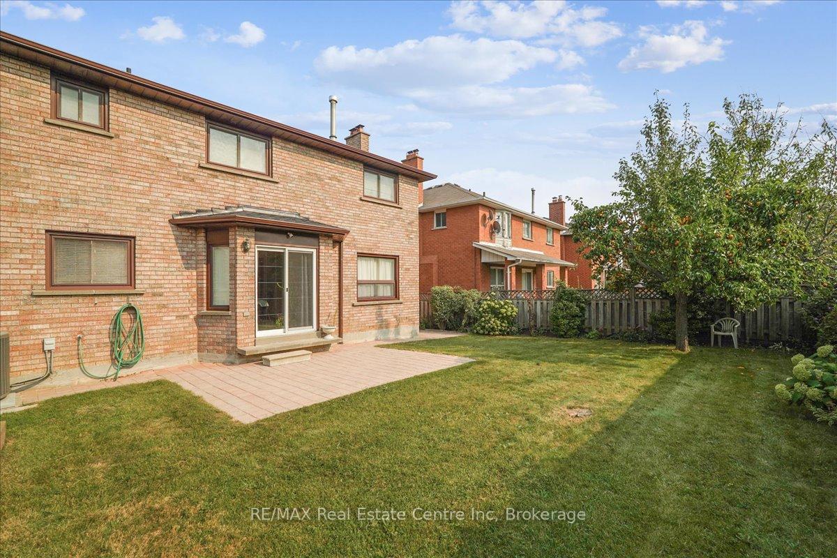 Photo 39 of 15 Glitter Road, Vaughan, East Woodbridge — HOMEH