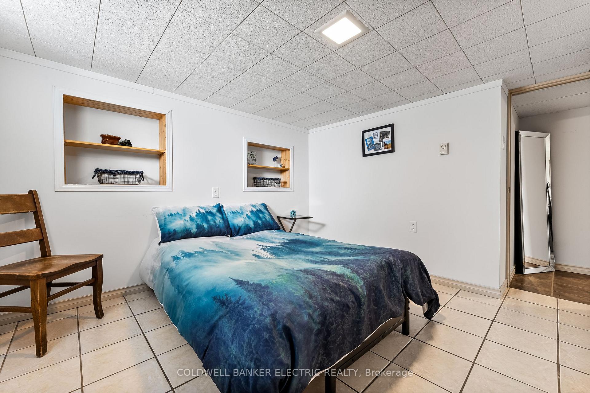Photo 20 of 635 Park Street N, Peterborough, Northcrest Ward 5 — HOMEH