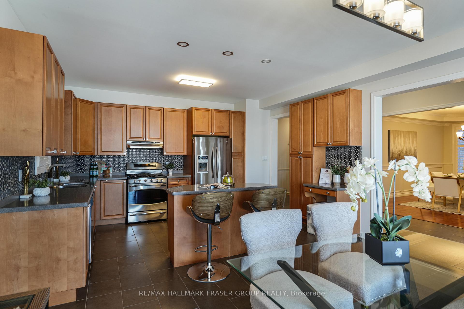 Photo 16 of 826 Eagle Ridge Drive, Oshawa, Taunton — HOMEH