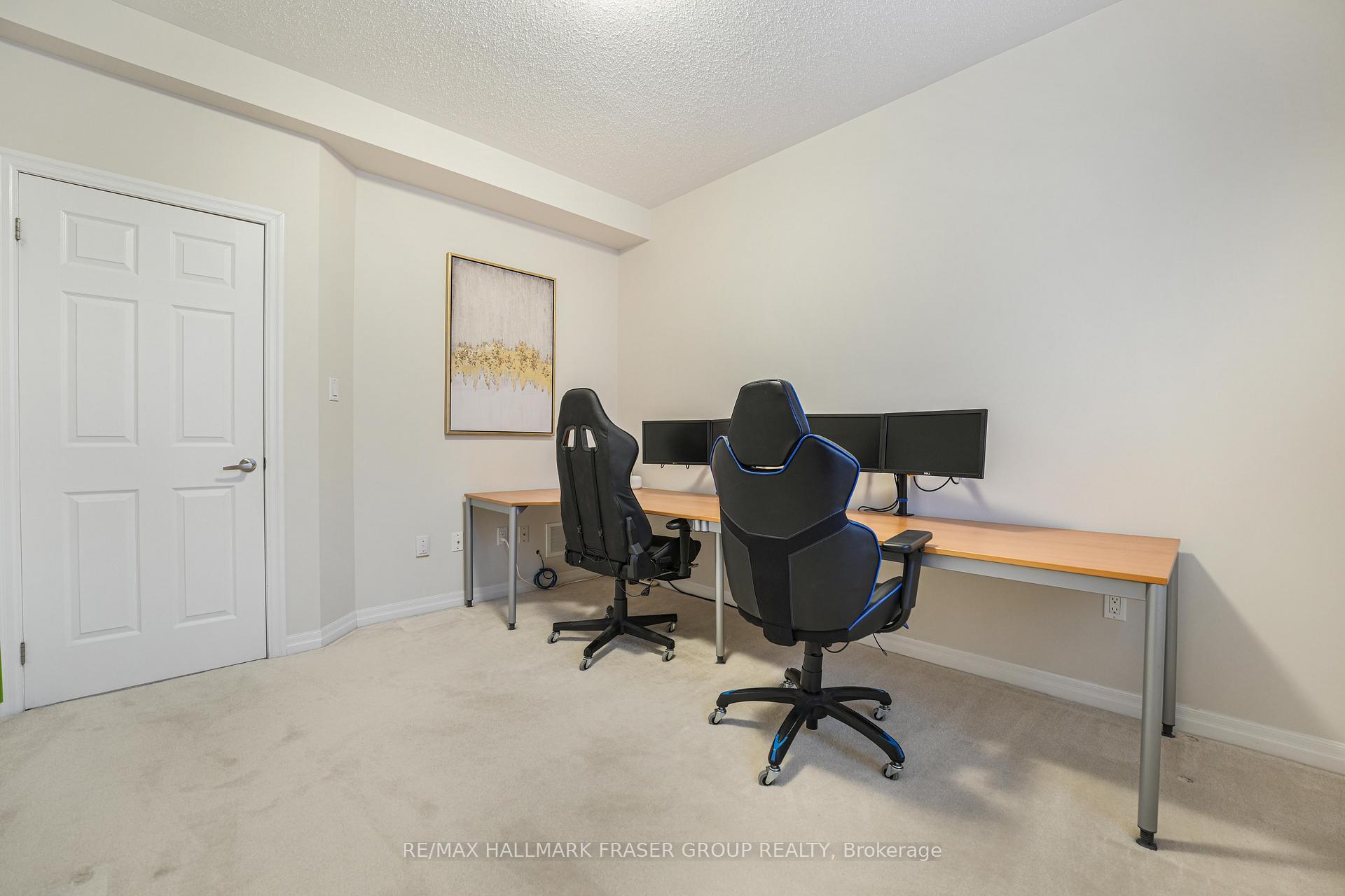 Photo 18 of 826 Eagle Ridge Drive, Oshawa, Taunton — HOMEH
