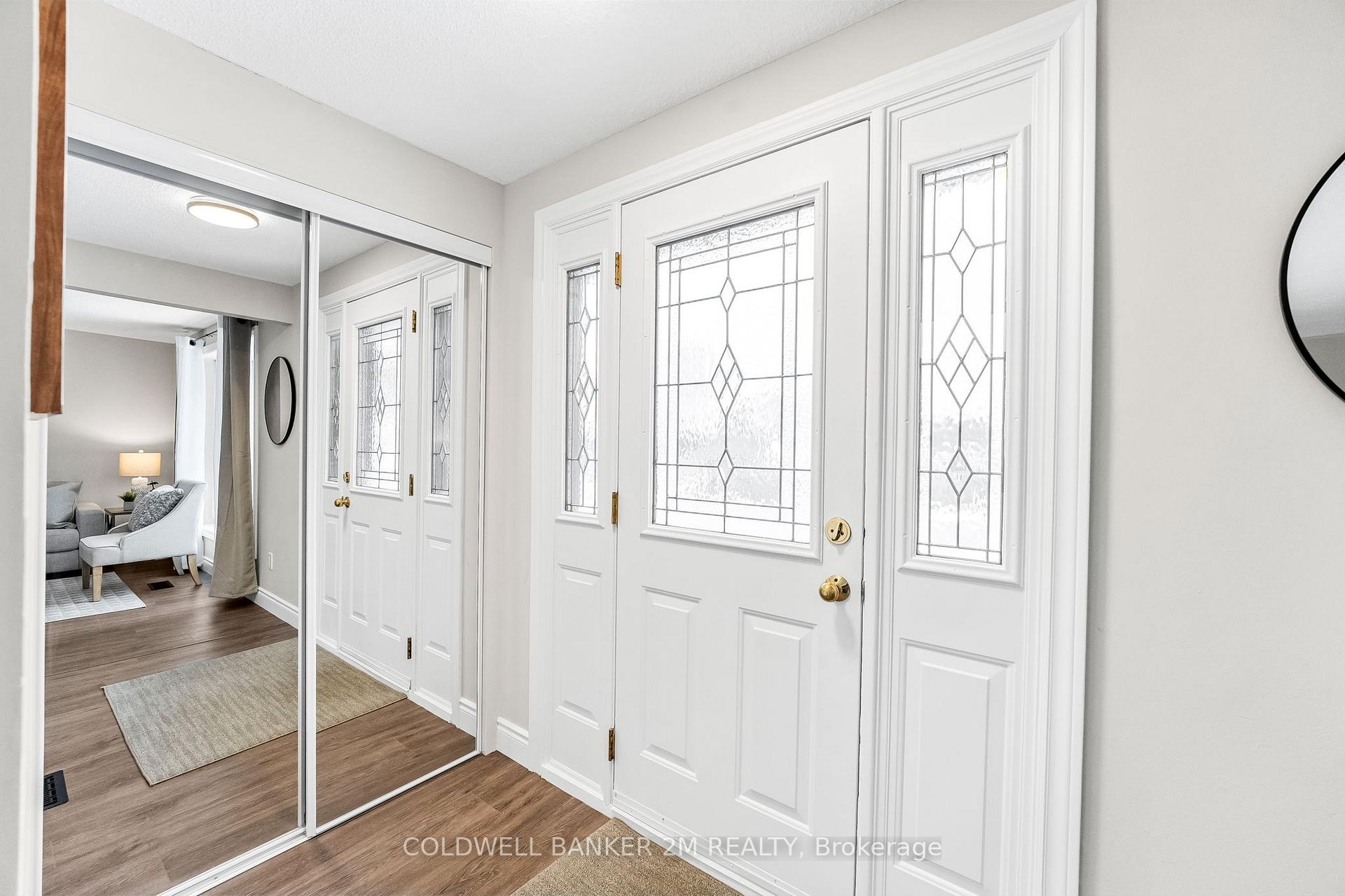 Photo 5 of 836 Grandview Drive, Oshawa, Donevan — HOMEH