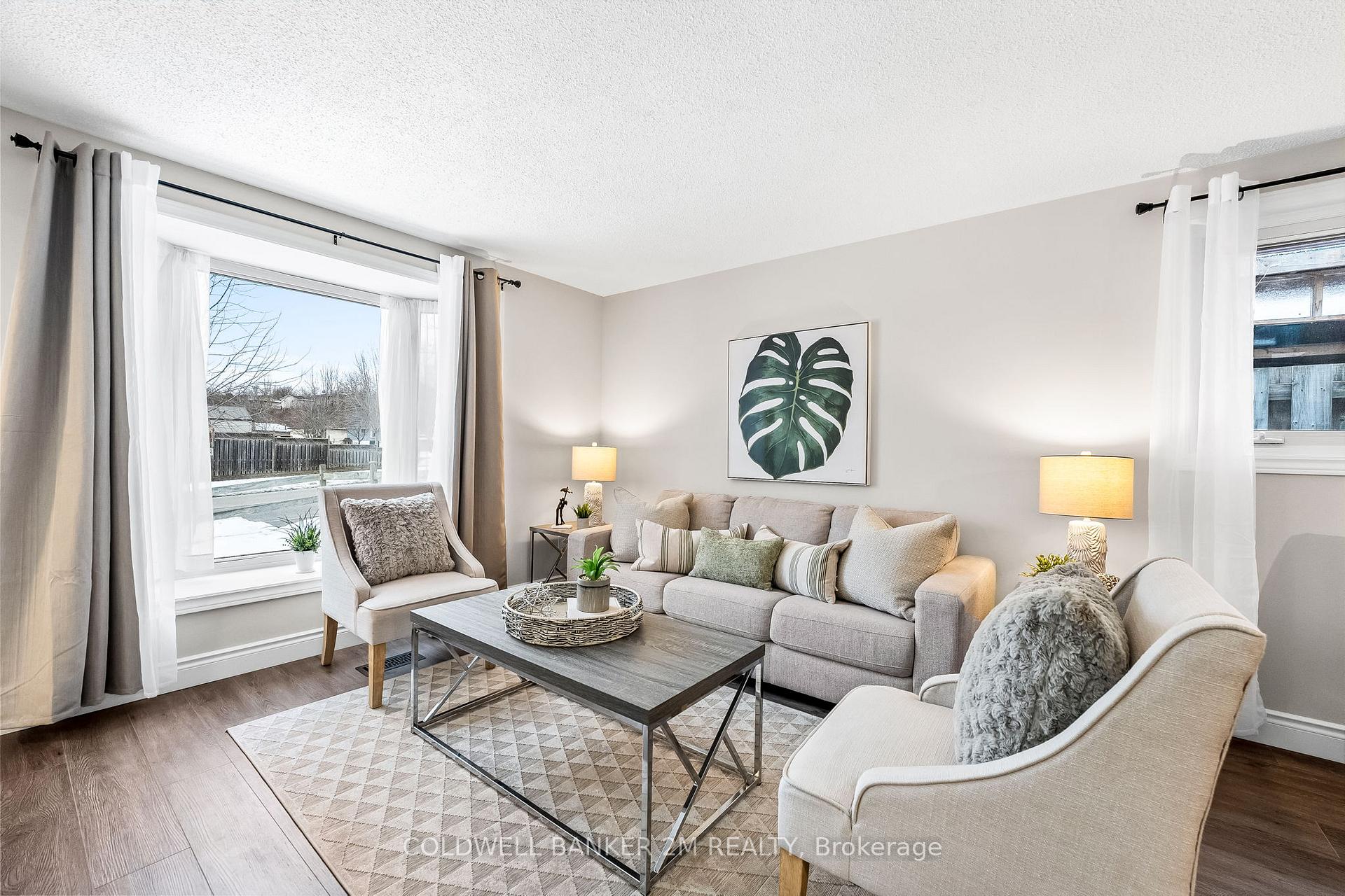 Photo 8 of 836 Grandview Drive, Oshawa, Donevan — HOMEH