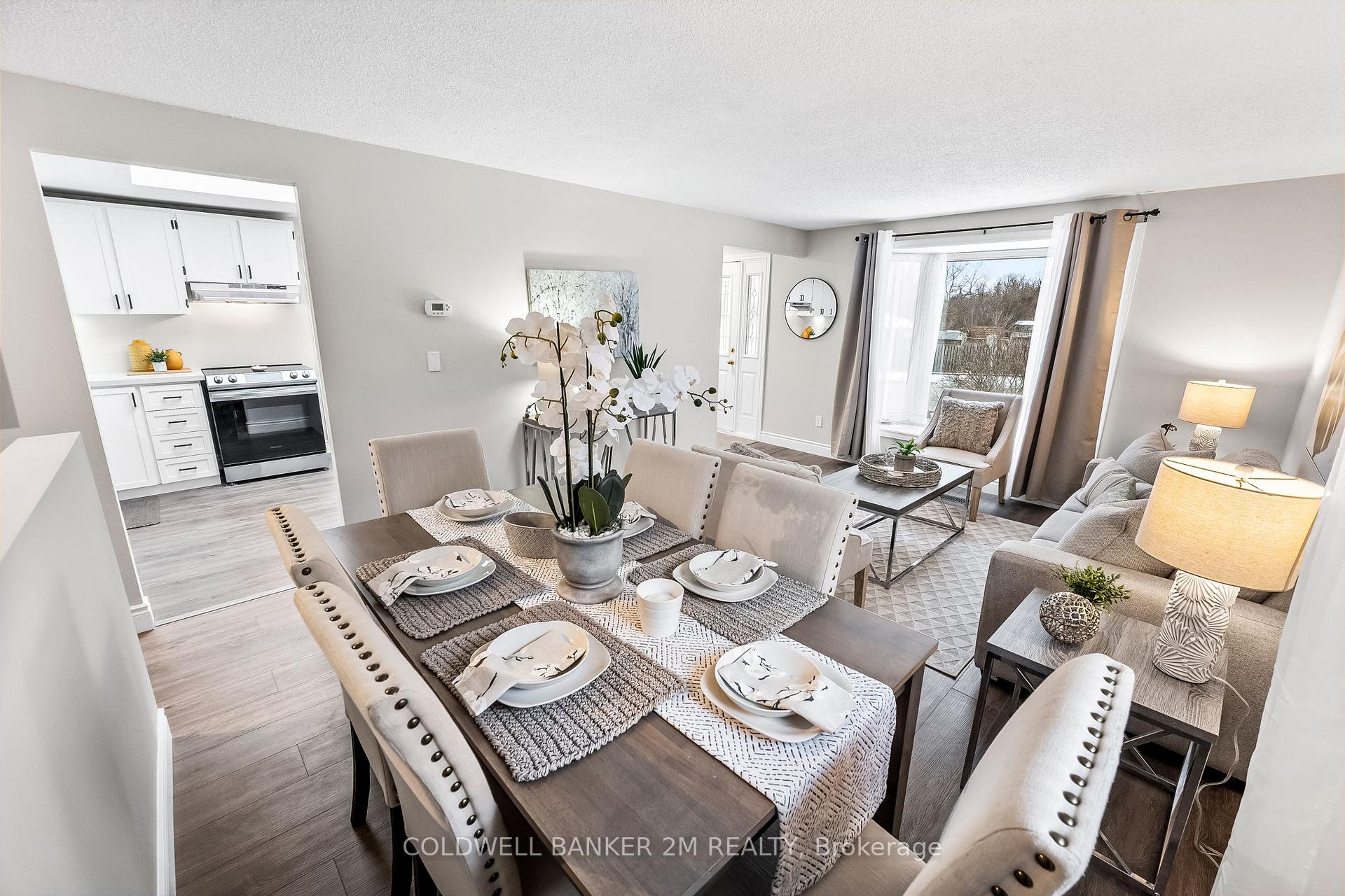 Photo 11 of 836 Grandview Drive, Oshawa, Donevan — HOMEH