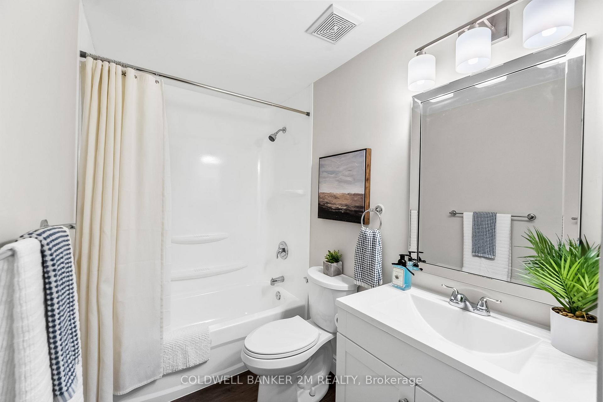 Photo 21 of 836 Grandview Drive, Oshawa, Donevan — HOMEH