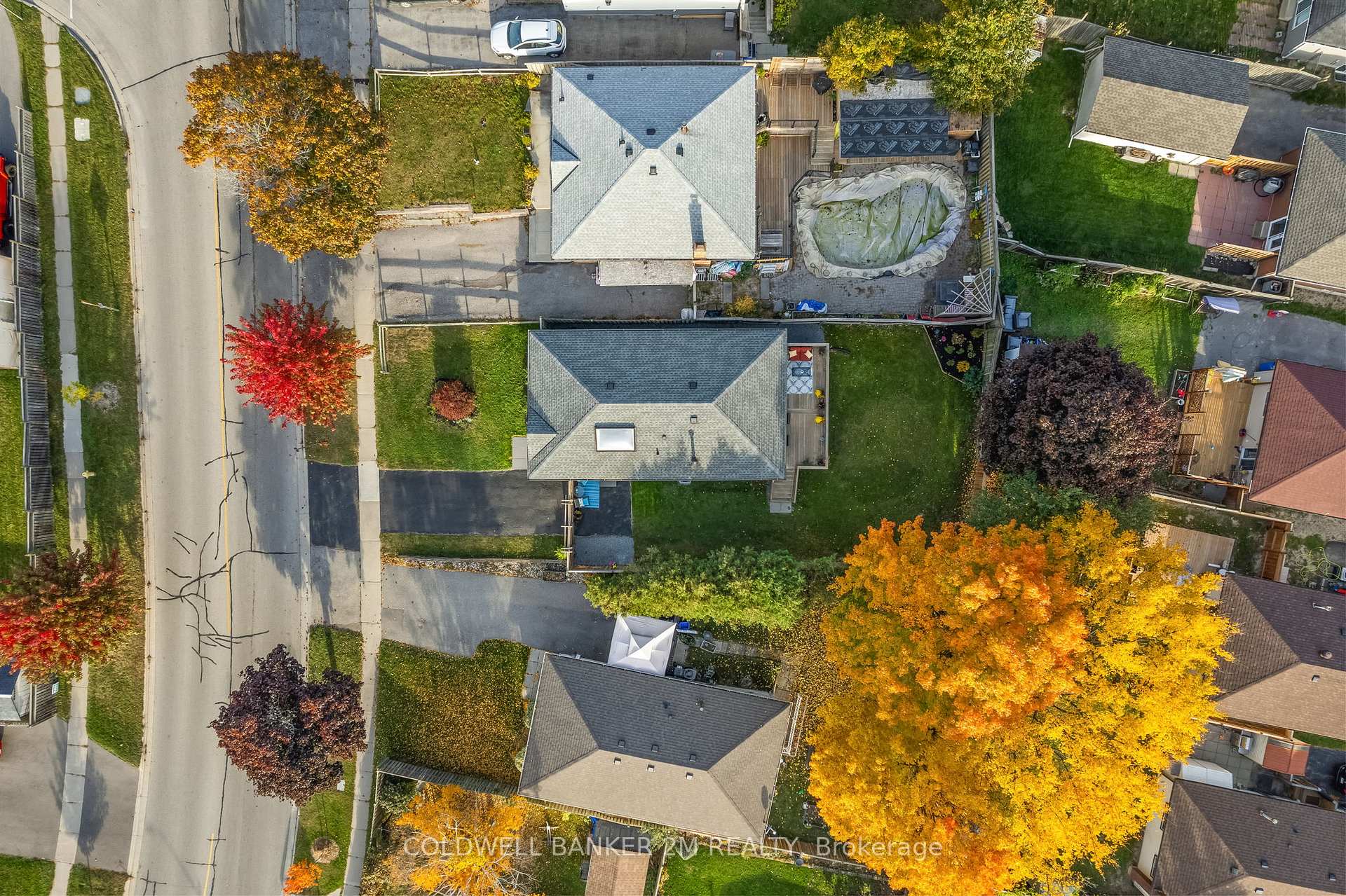 Photo 40 of 836 Grandview Drive, Oshawa, Donevan — HOMEH