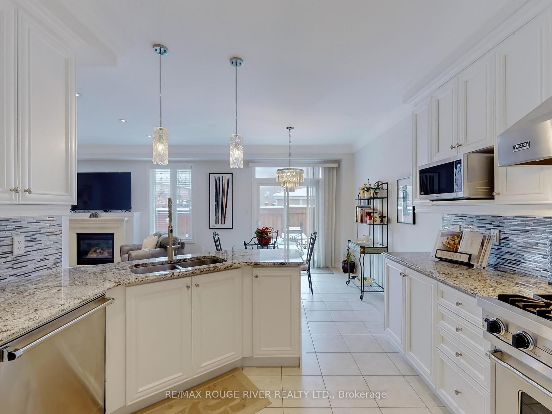 Photo 5 of 26 Josephine Road, Vaughan, Vellore Village — HOMEH