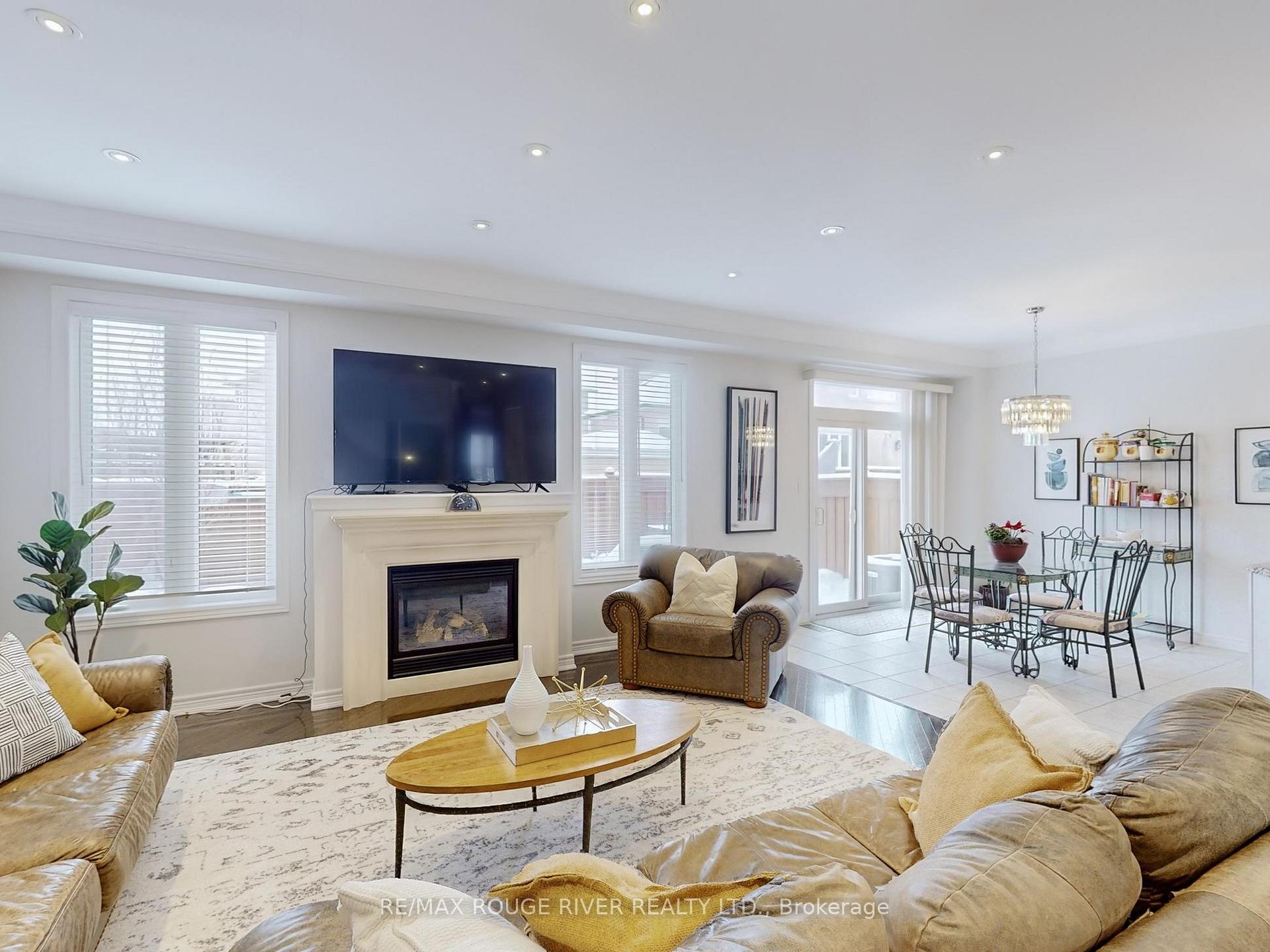 Photo 11 of 26 Josephine Road, Vaughan, Vellore Village — HOMEH