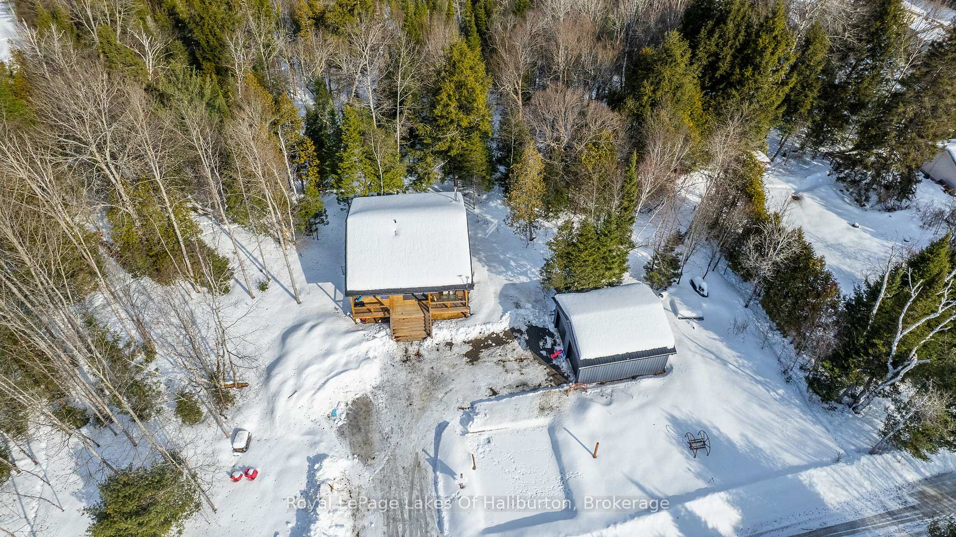 Photo 4 of 1026 Pine Needle Trail, Algonquin Highlands, Stanhope — HOMEH