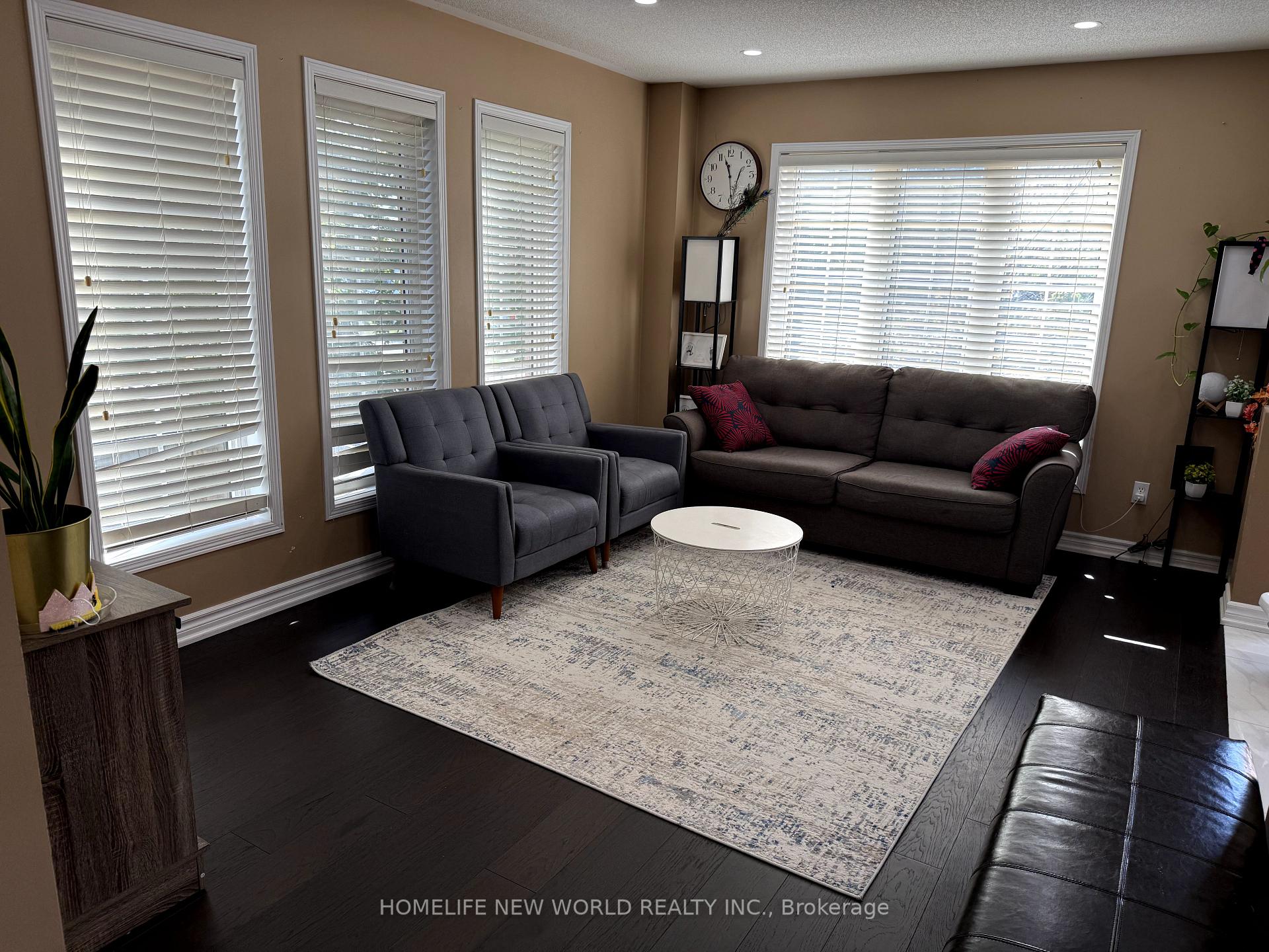 Photo 2 of 13 Tasker Crescent, Ajax, Central — HOMEH