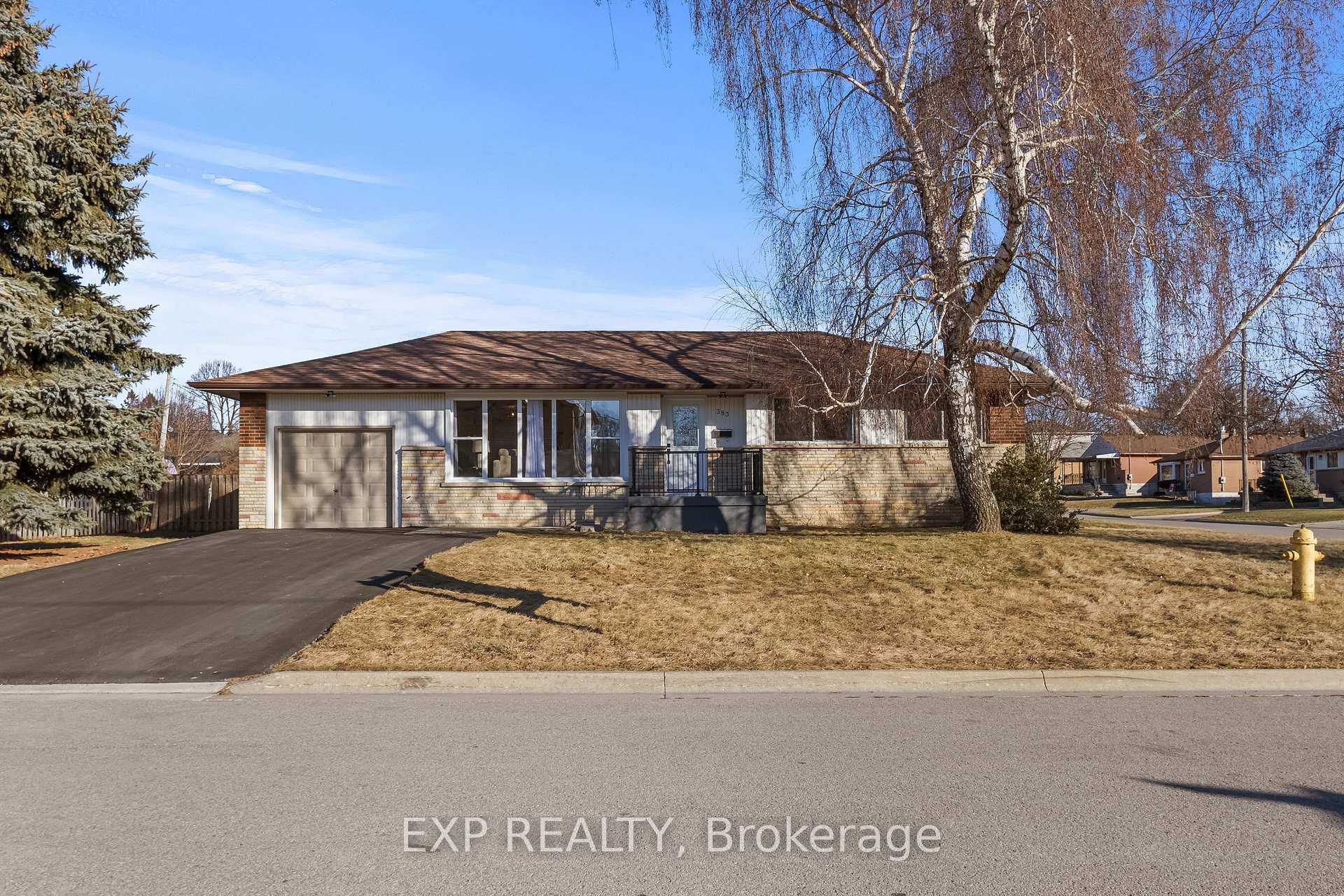Photo 2 of 383 Windsor Street, Oshawa, Donevan — HOMEH