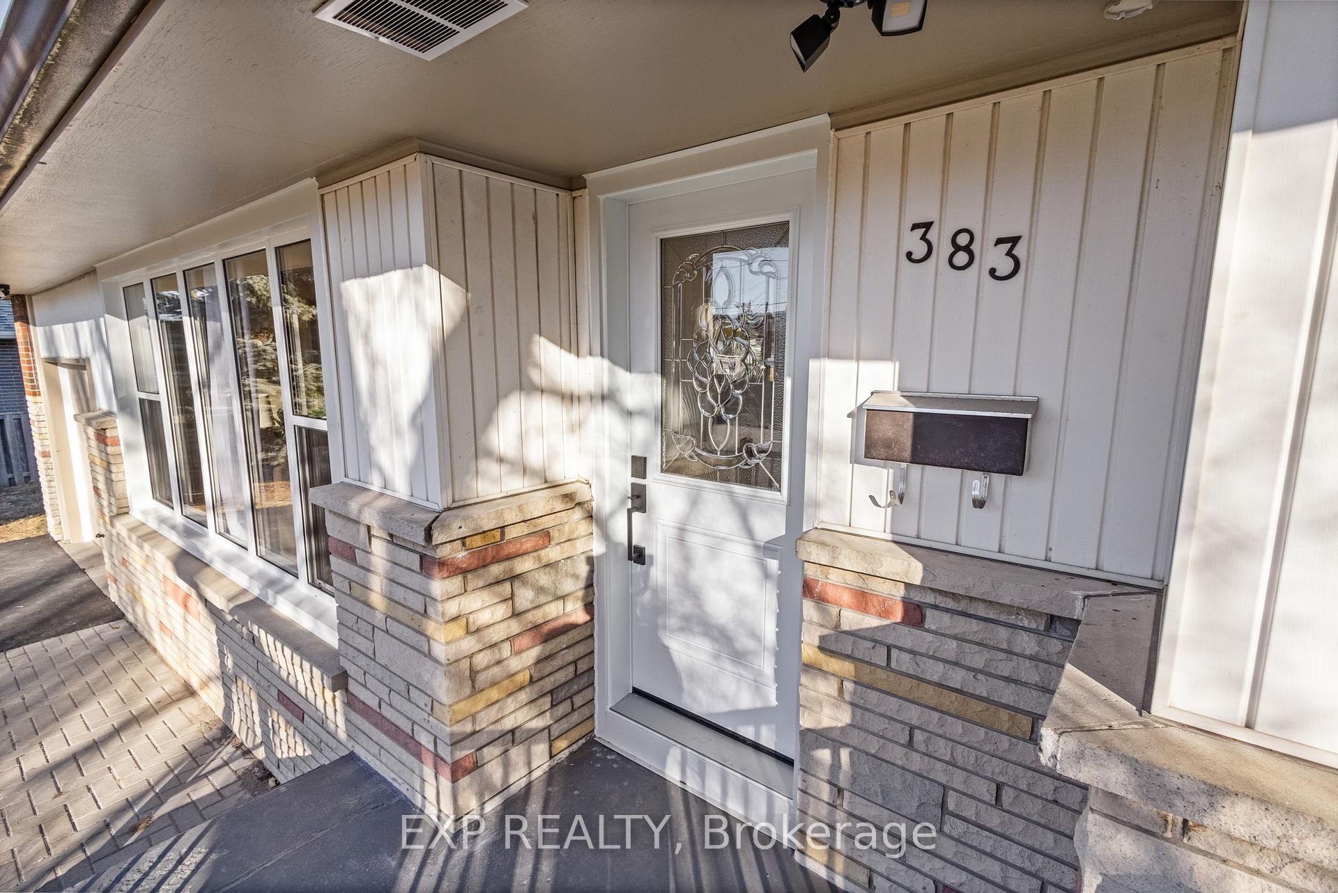 Photo 4 of 383 Windsor Street, Oshawa, Donevan — HOMEH