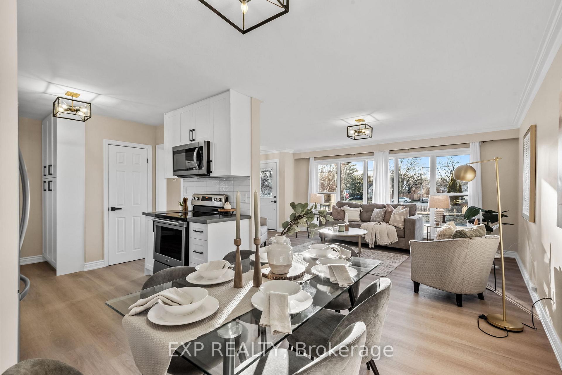 Photo 10 of 383 Windsor Street, Oshawa, Donevan — HOMEH