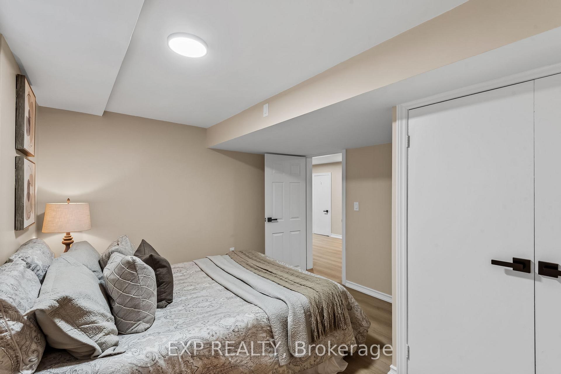 Photo 35 of 383 Windsor Street, Oshawa, Donevan — HOMEH