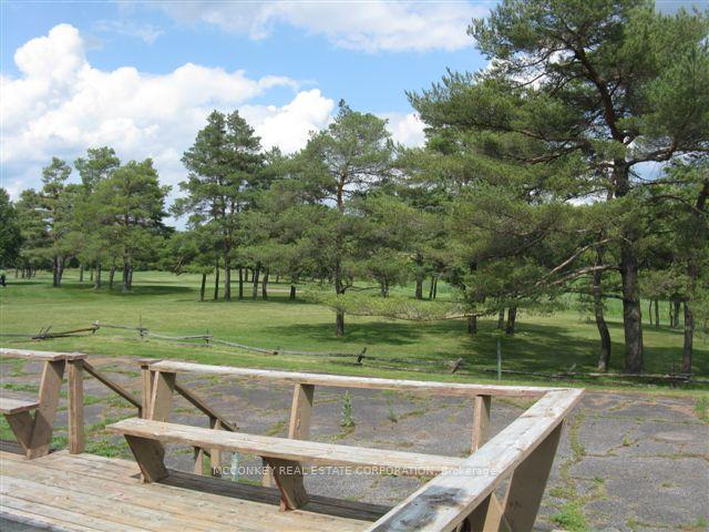 Photo 15 of 2450 Ashburnham Drive, Peterborough, Ashburnham Ward 4 — HOMEH