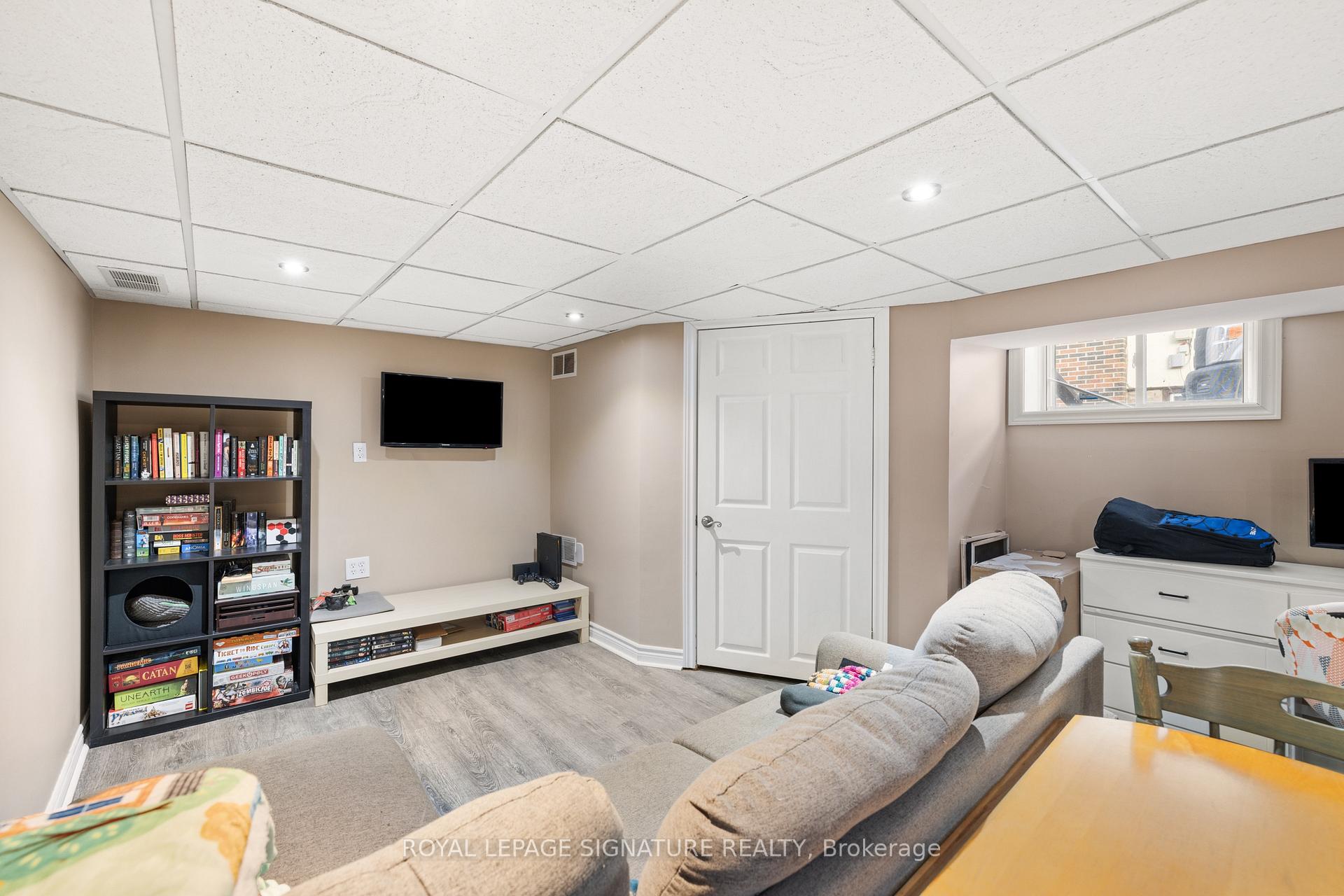 Photo 27 of 99 Mclaughlin Boulevard, Oshawa, O'Neill — HOMEH