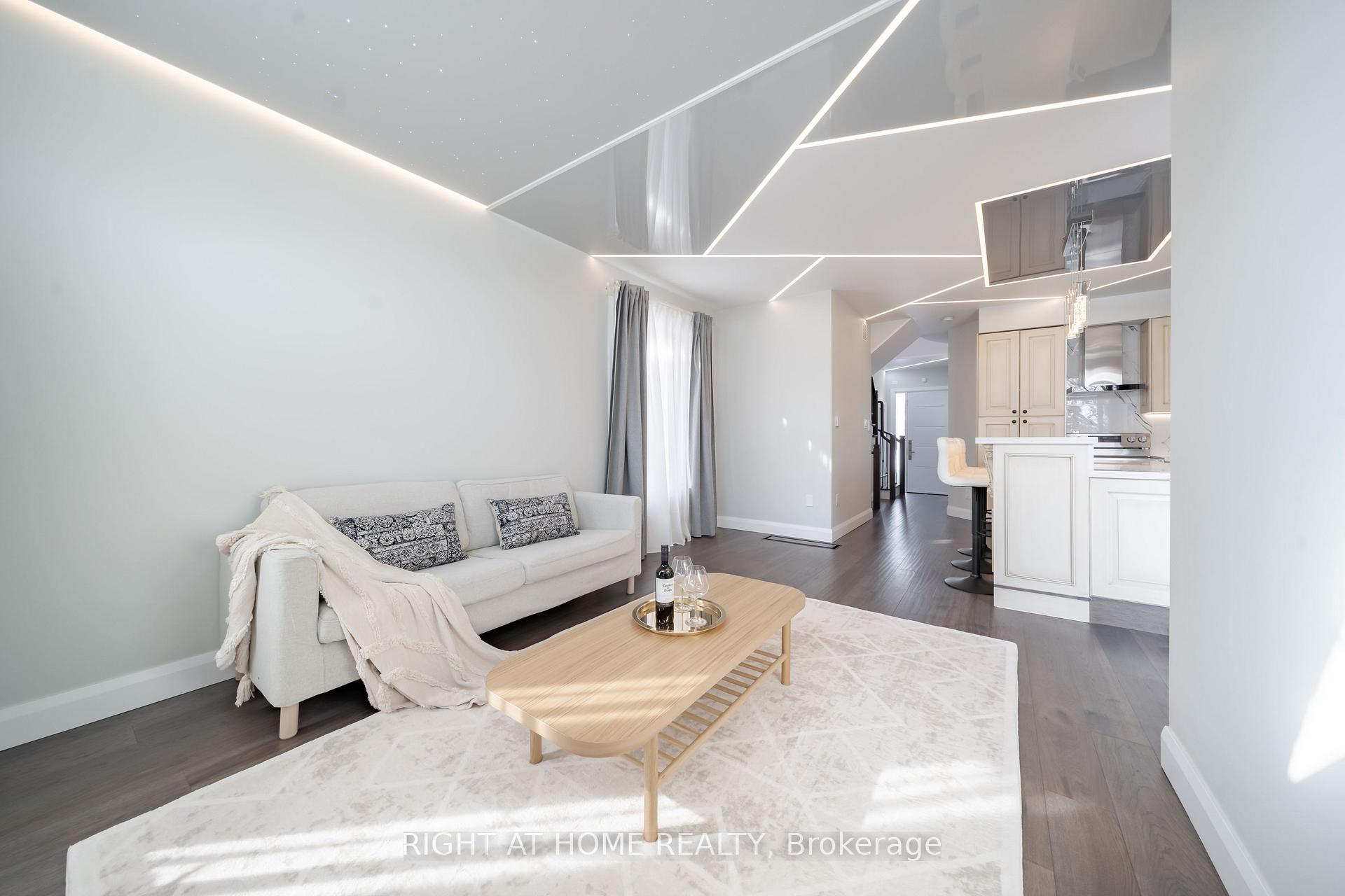 Photo 11 of 243 Terra Road, Vaughan, East Woodbridge — HOMEH