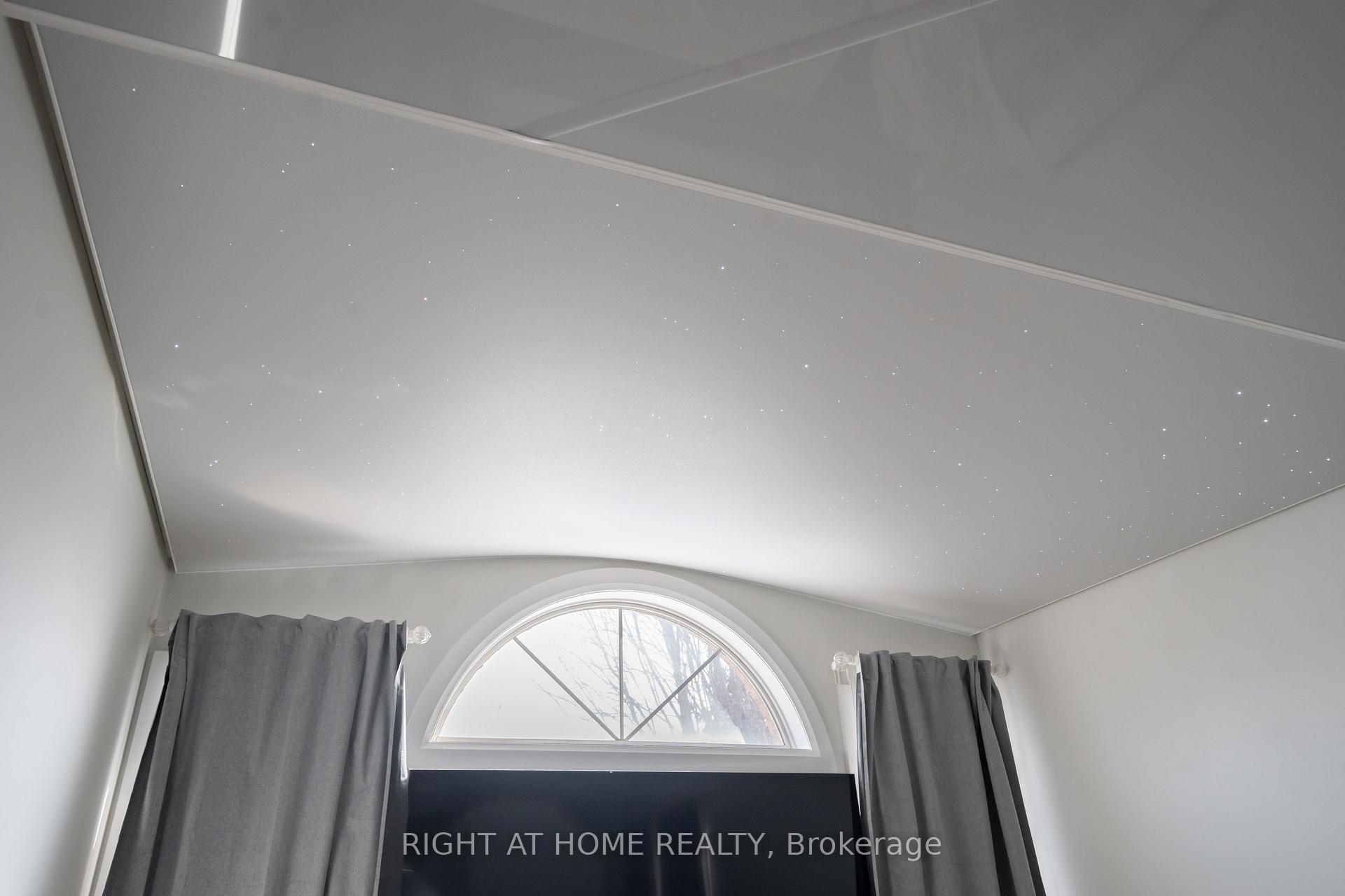 Photo 13 of 243 Terra Road, Vaughan, East Woodbridge — HOMEH