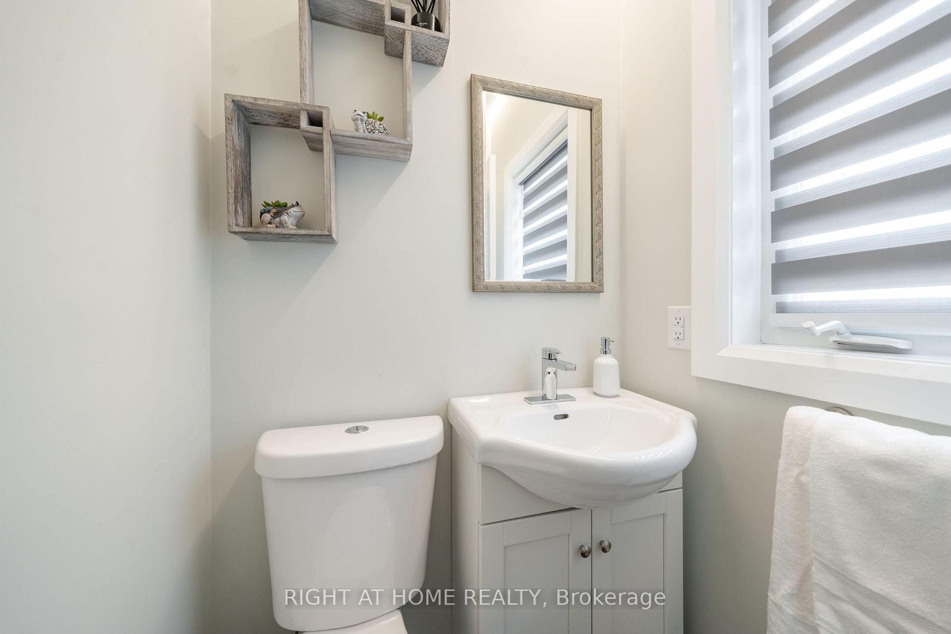 Photo 15 of 243 Terra Road, Vaughan, East Woodbridge — HOMEH