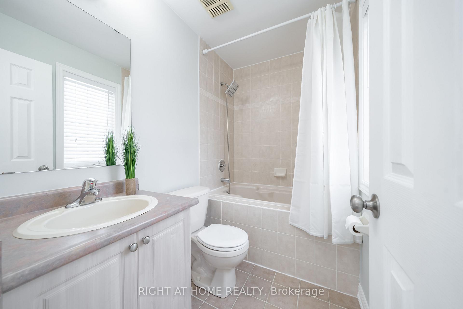 Photo 22 of 243 Terra Road, Vaughan, East Woodbridge — HOMEH