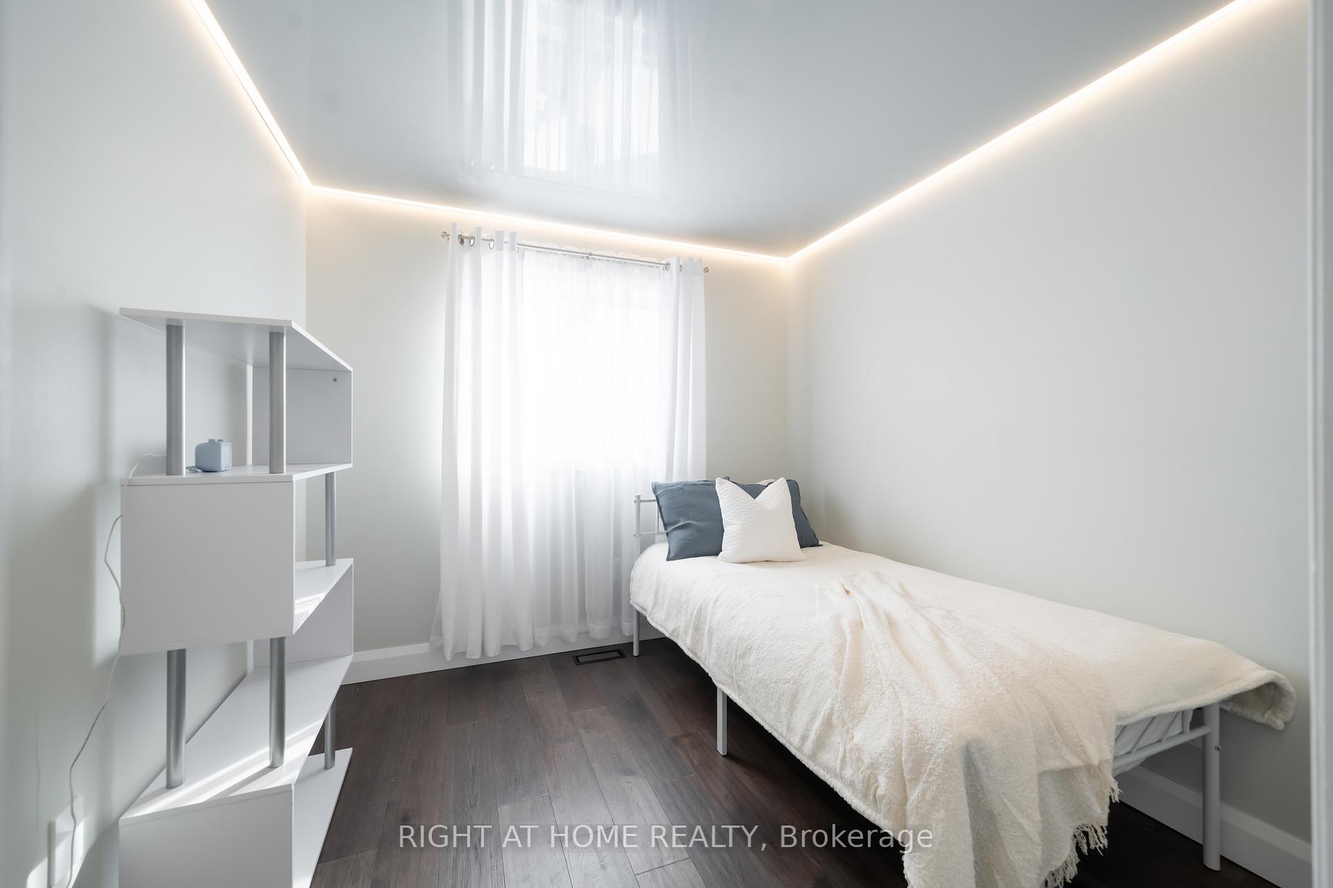 Photo 23 of 243 Terra Road, Vaughan, East Woodbridge — HOMEH