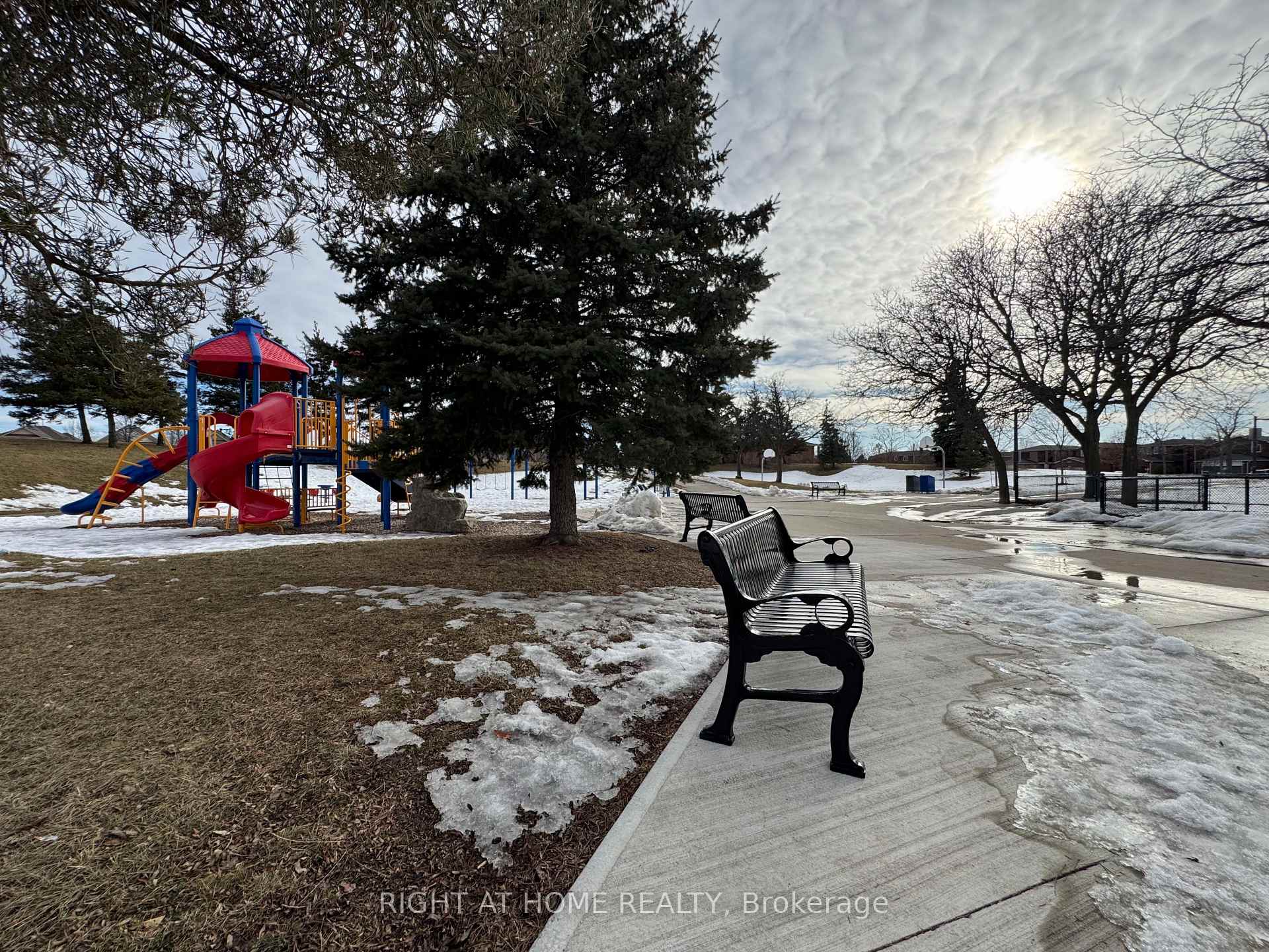 Photo 43 of 243 Terra Road, Vaughan, East Woodbridge — HOMEH
