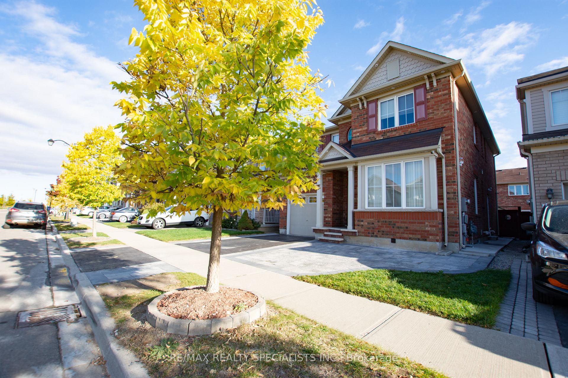 Front of Unit Bsmt, 1112 Solomon Court